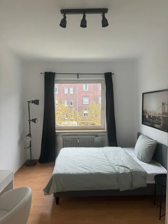 Private room in Luegallee, Düsseldorf (1731448) room image 2