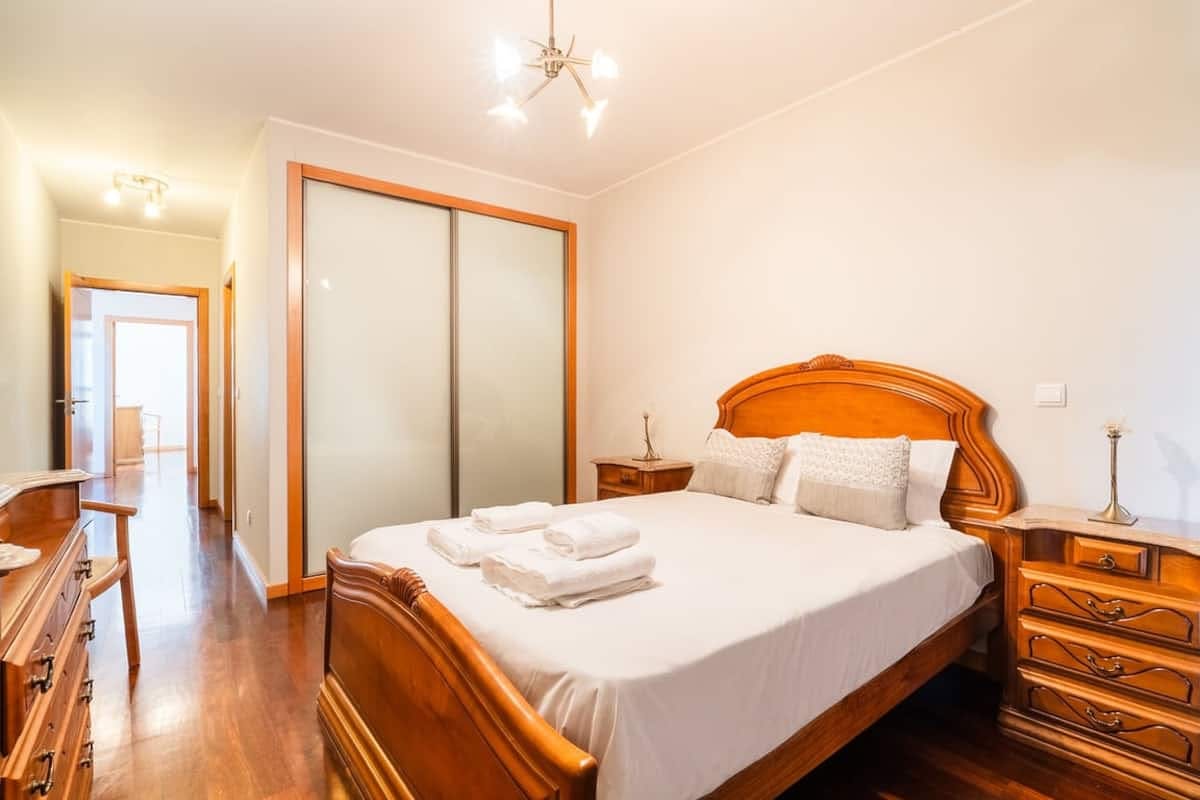 Apartment for rent for €10 per month in Talhareses, Rua Senhora do Pilar