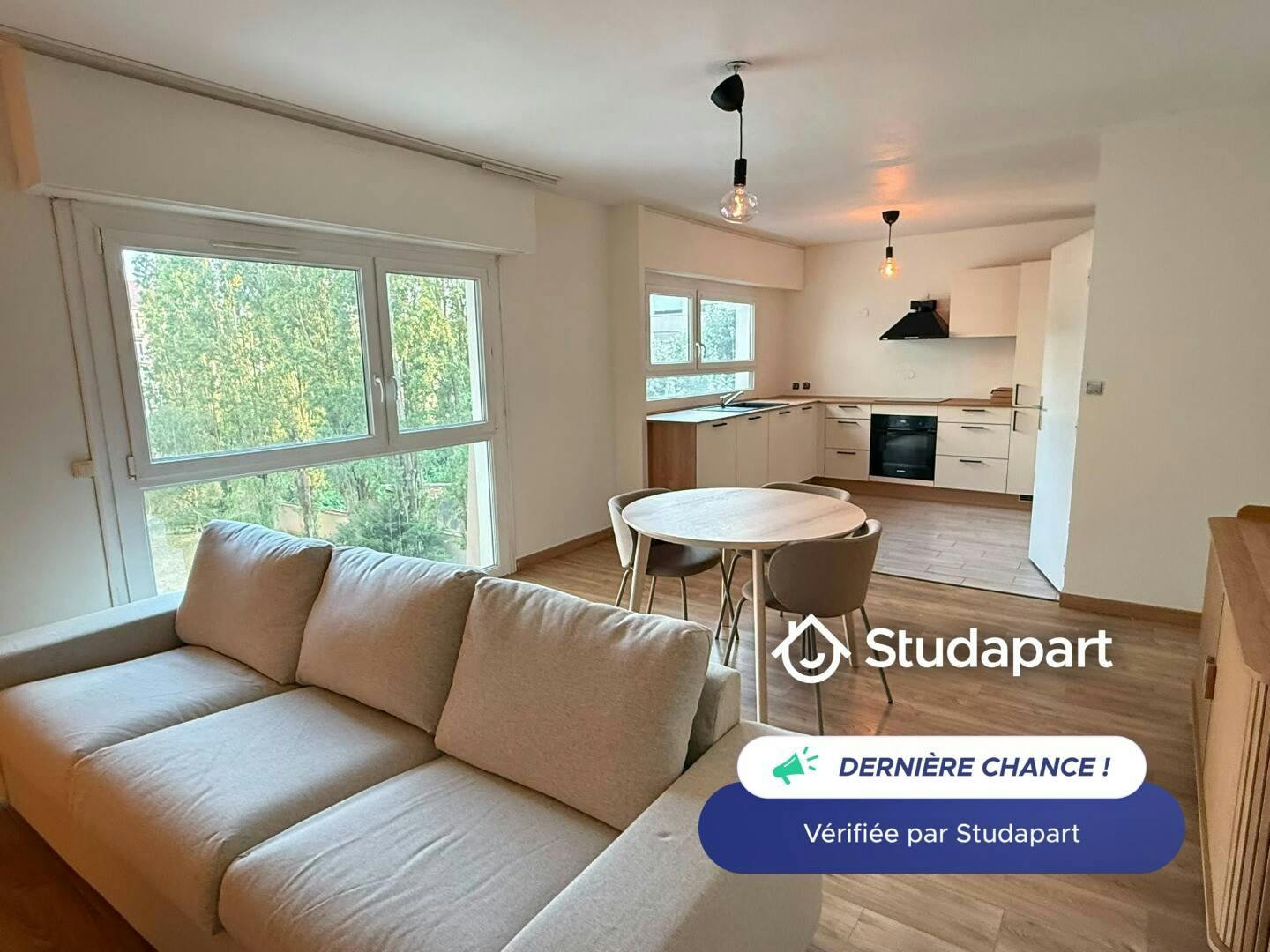 Квартира за оренду для 1 090 EUR на місяць у Nancy, Rue de L'Abbé Gridel