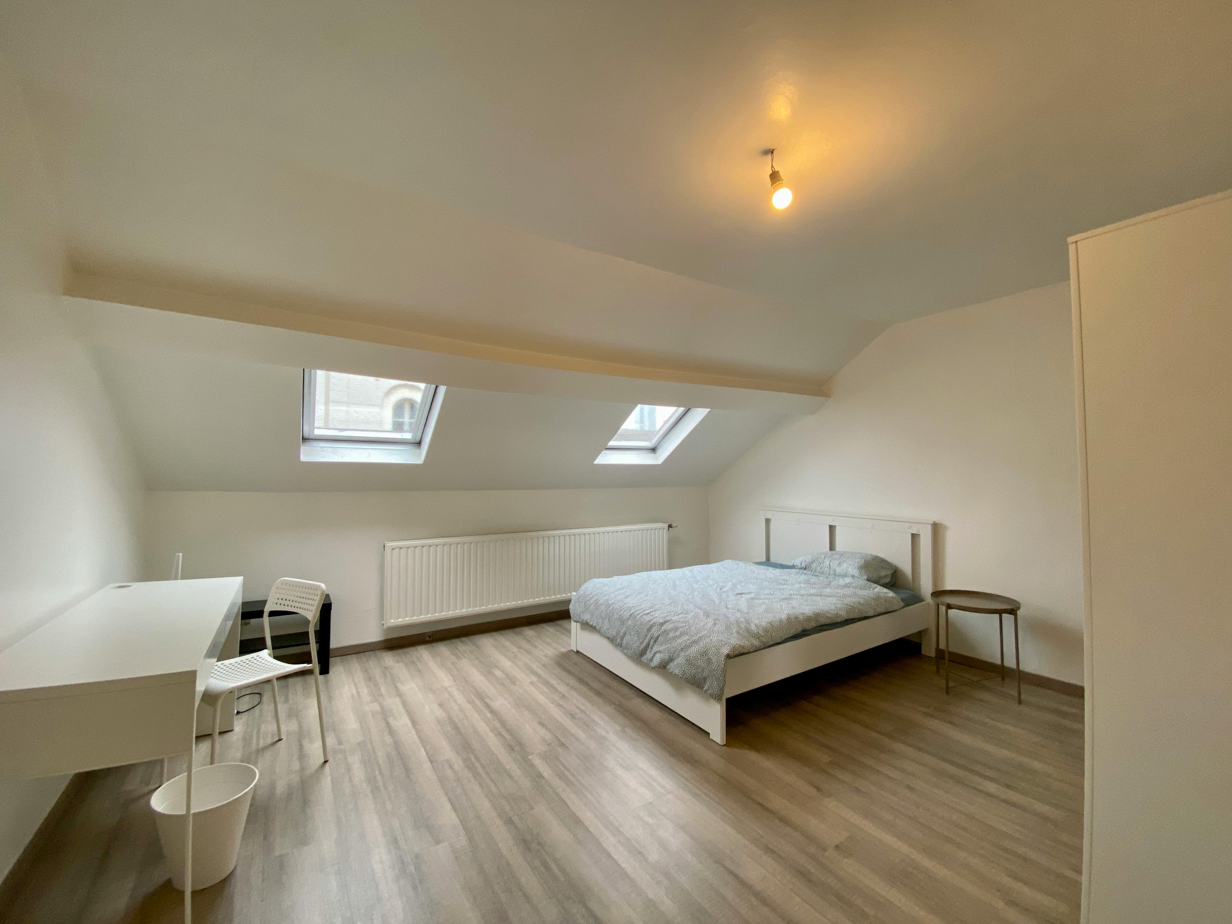 Chambre privée à louer pour 600 €/mois à Saint-Josse-ten-Noode, Rue des Deux Tours