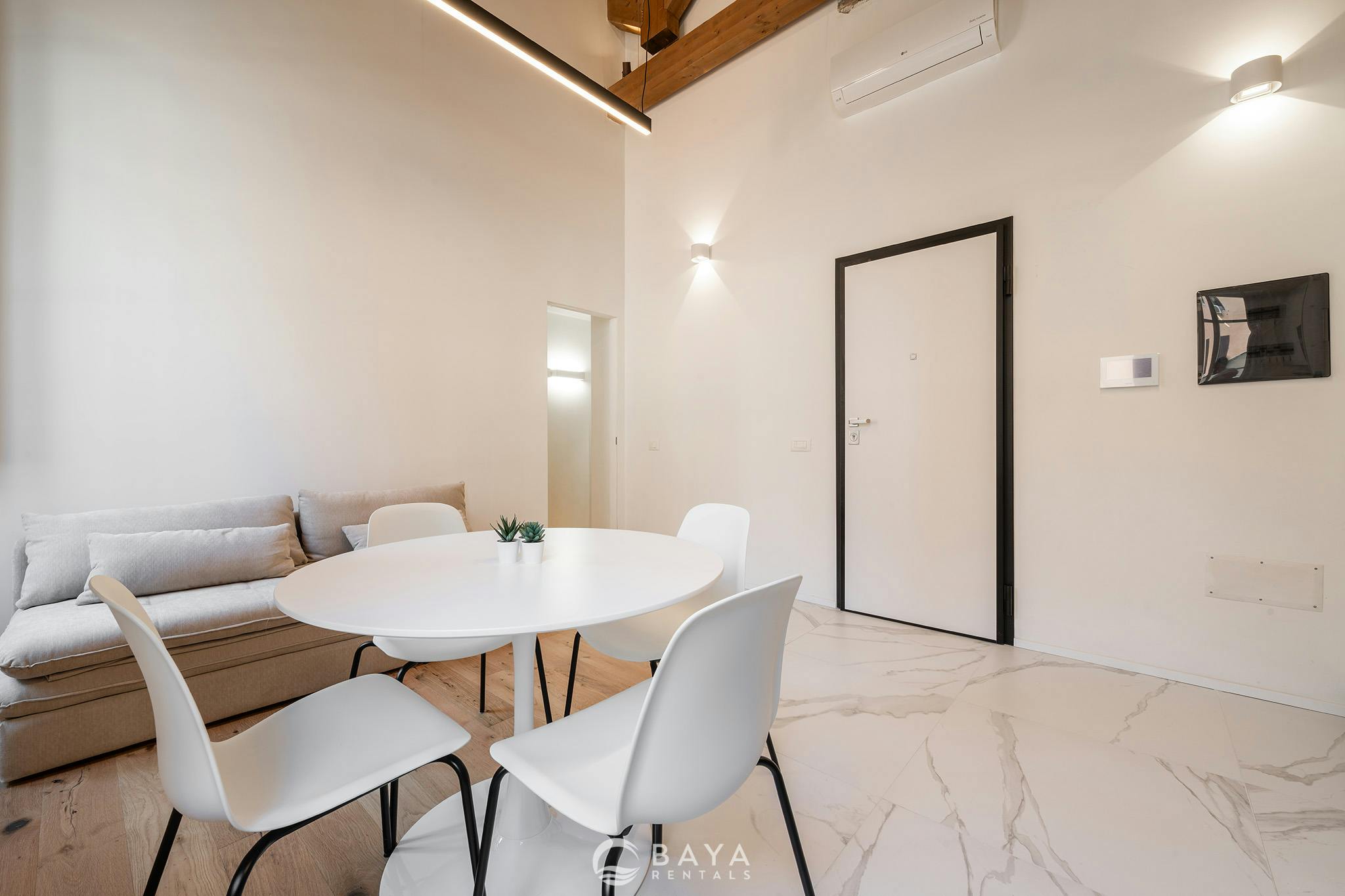 1-Bedroom Apartment in Via Vittorio Porcile, Cagliari (1731840) ROOM 3