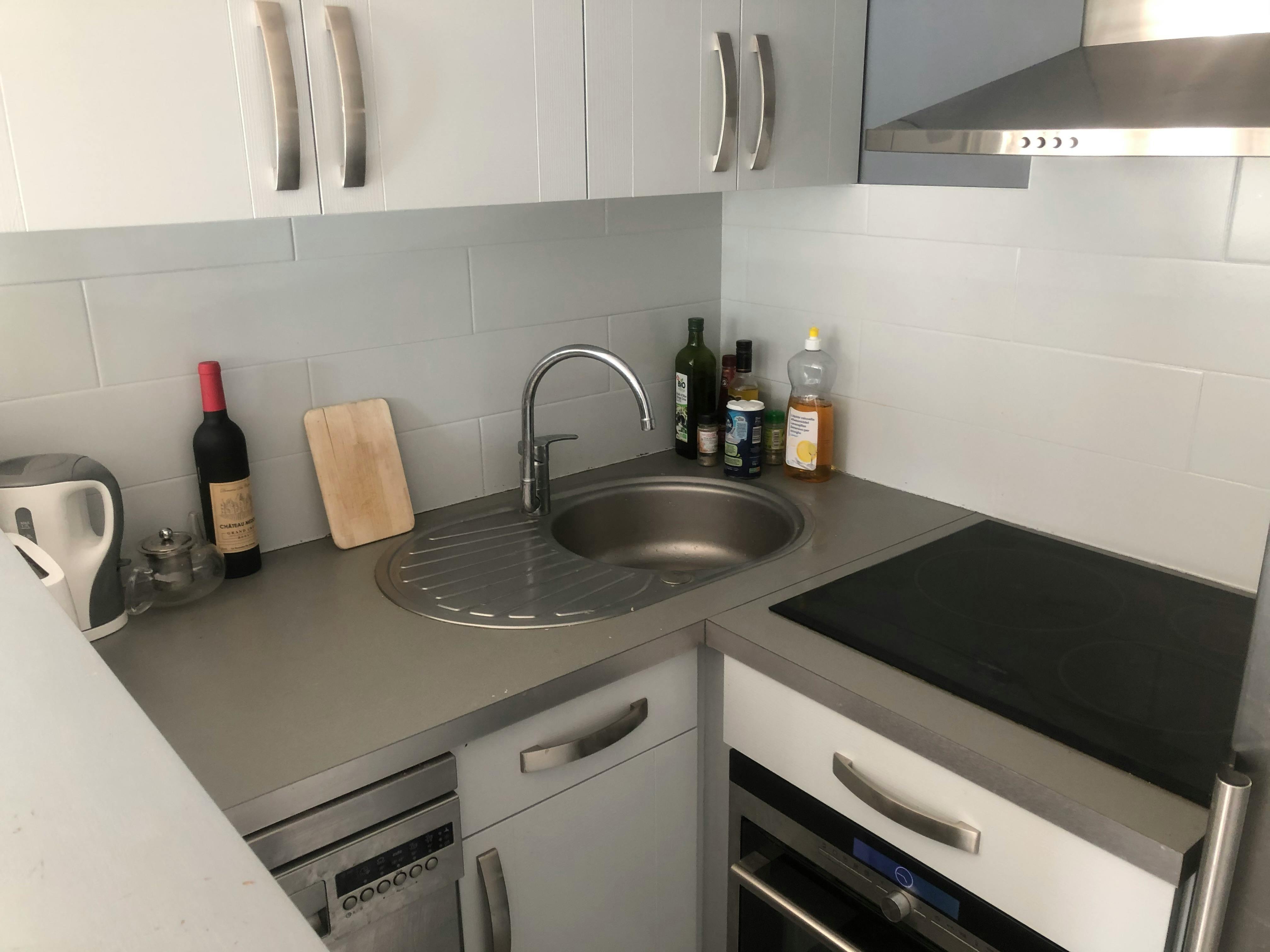 1-Bedroom Apartment in Rue Buffault, Paris (1731872) ROOM 3