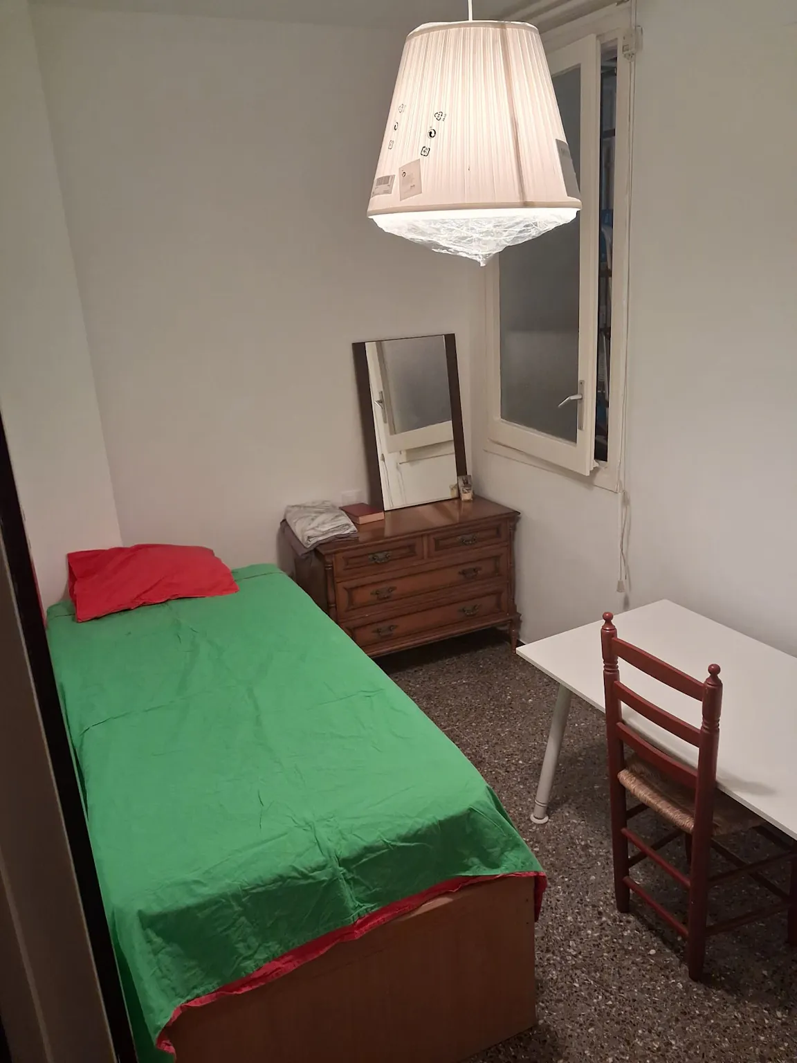 Carrer de Viladomat, Barcelona preview