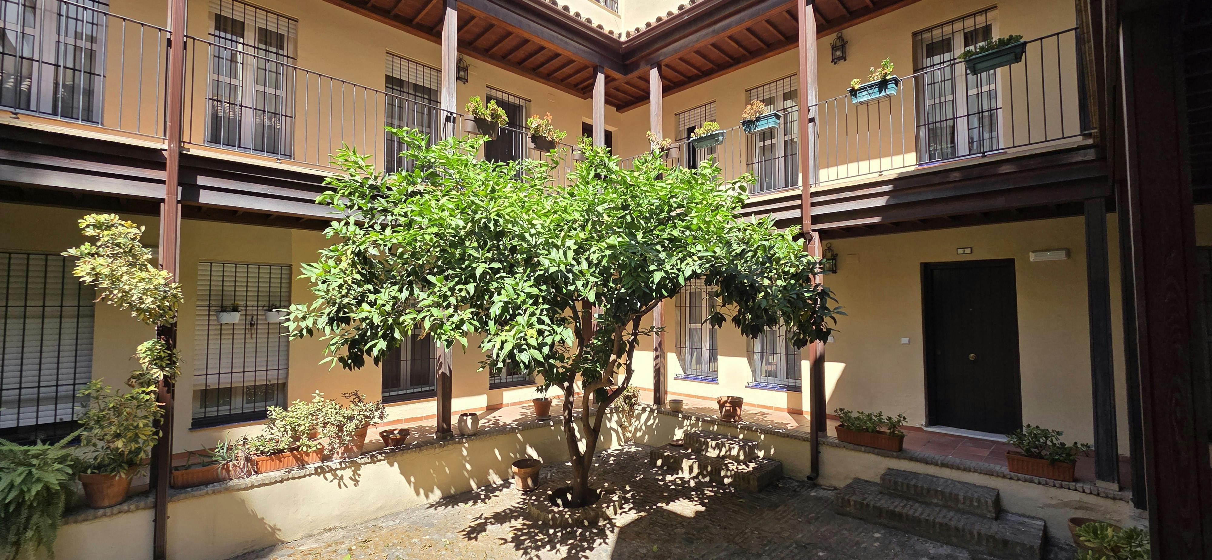 Appartement te huur voor € 1.799 per maand in Sevilla, Calle San Jacinto