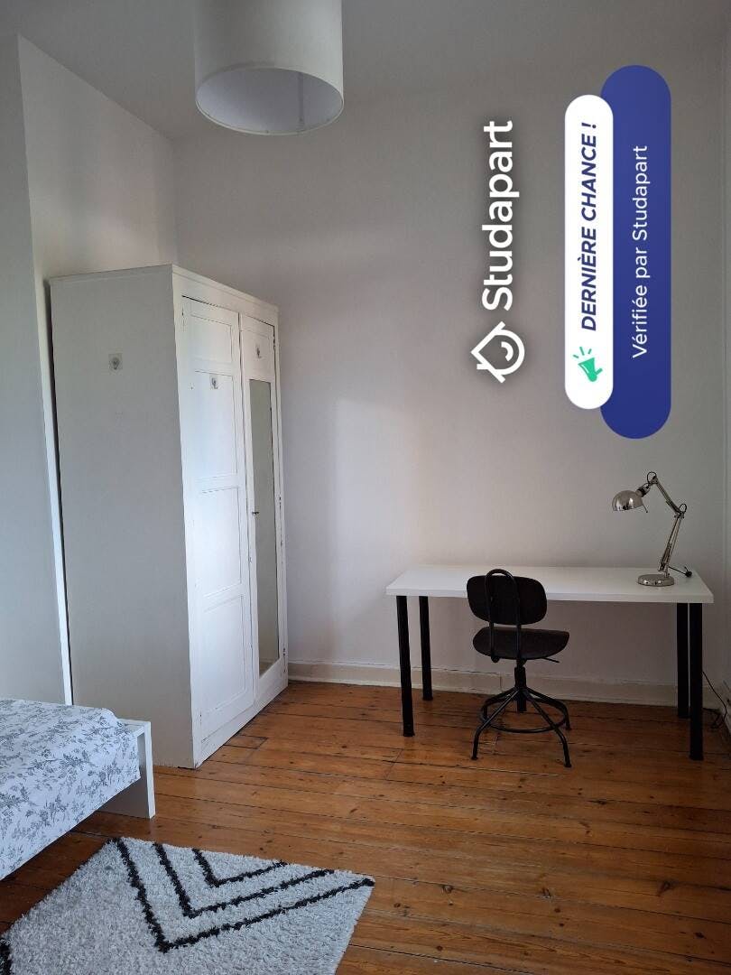 Apartament de închiriat pentru 440 EUR pe lună în Roubaix, Boulevard de Cambrai