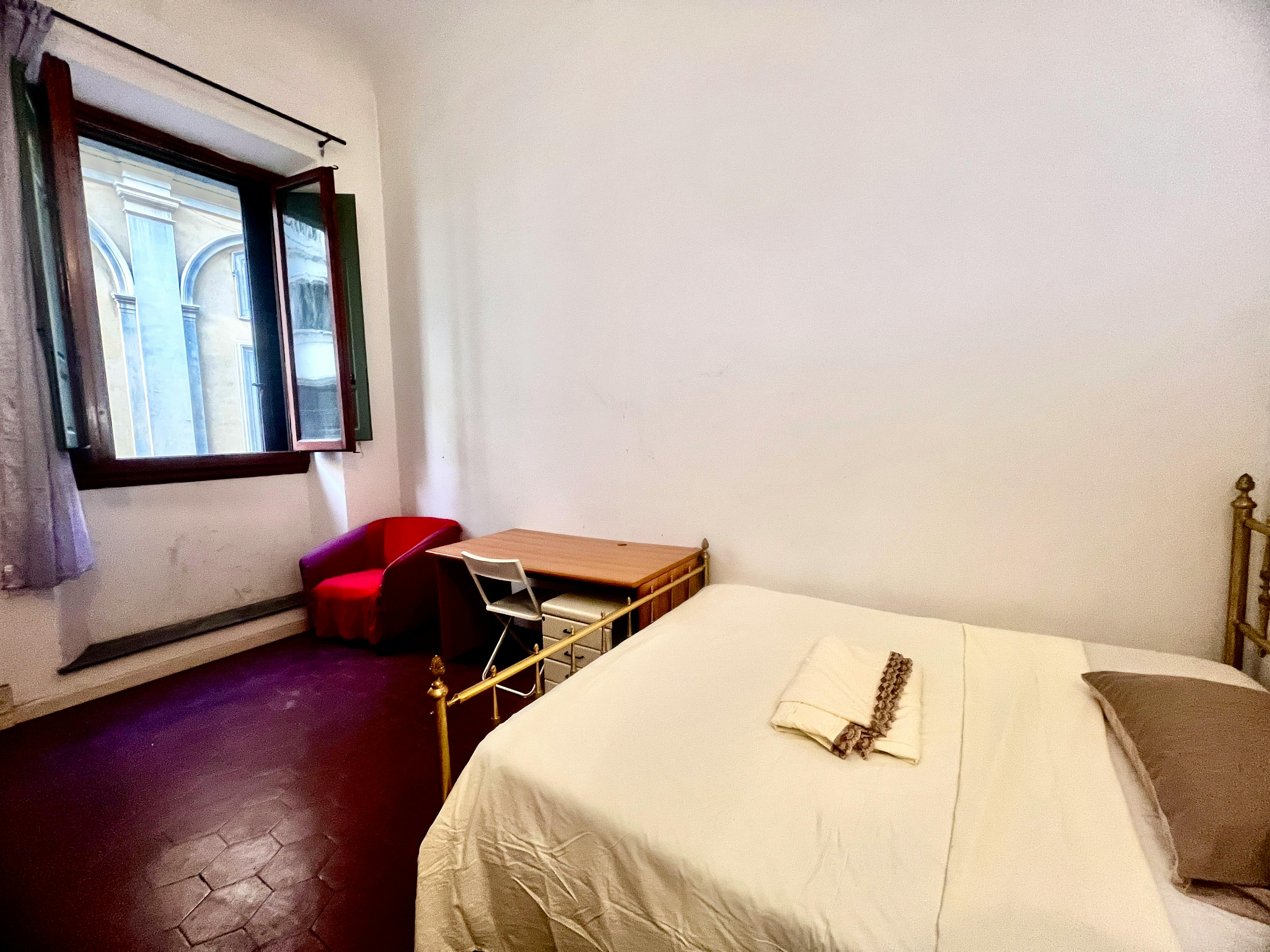 7-Bedroom Apartment in Via Bonifacio Lupi, Florence (1732060) room image 2