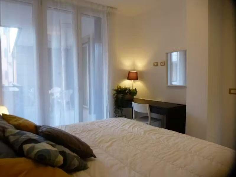 Apartment for rent for €870 per month in Bologna, Via della Liberazione
