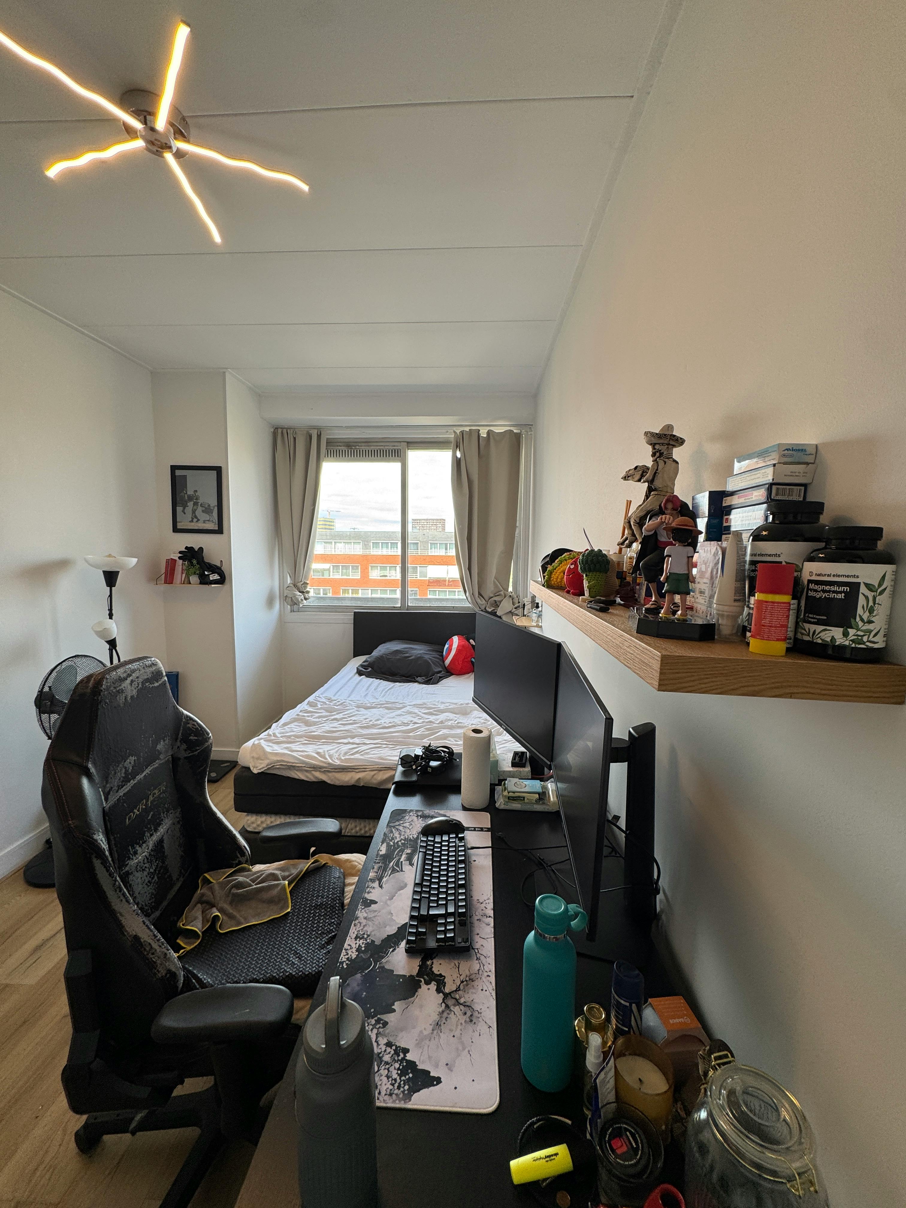 Stanza privata in affitto a 1250 € al mese a Amsterdam, Postjesweg