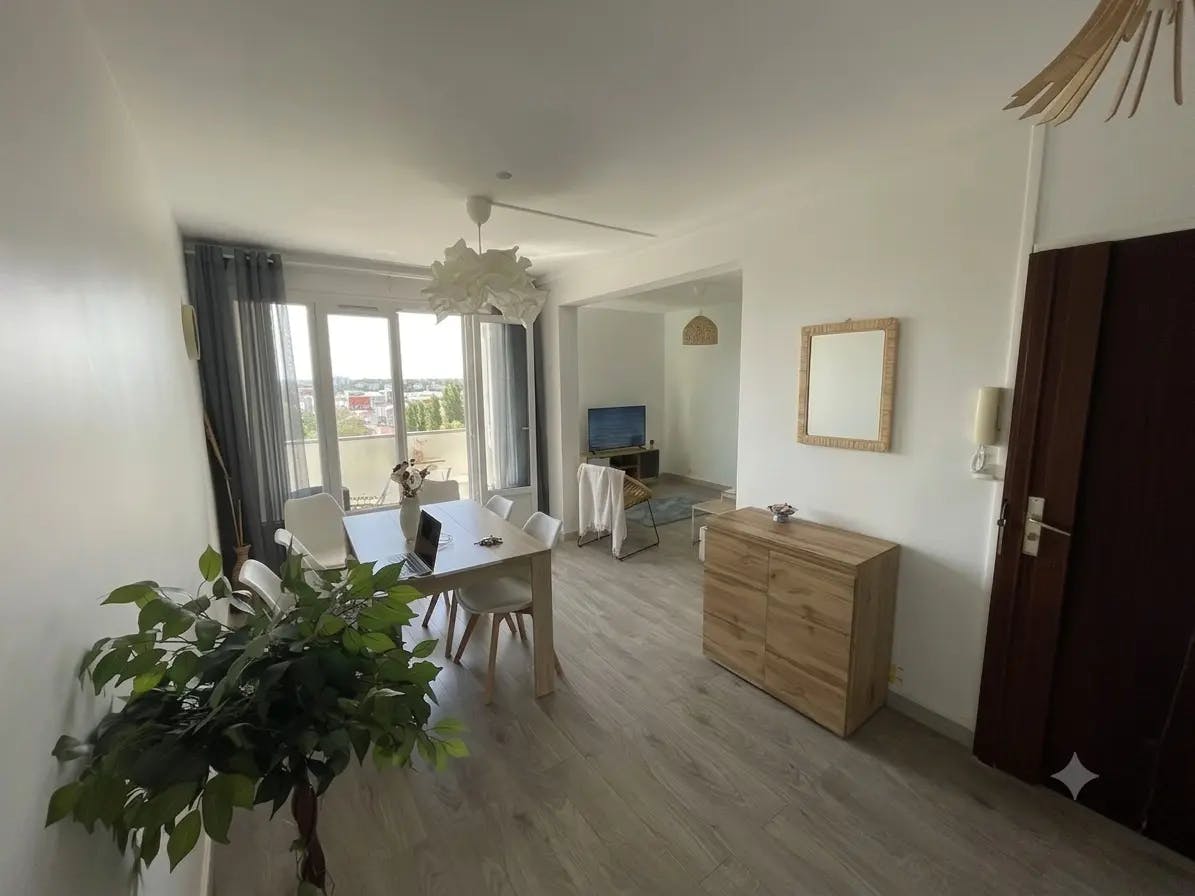 Rue de Suzon, Talence preview