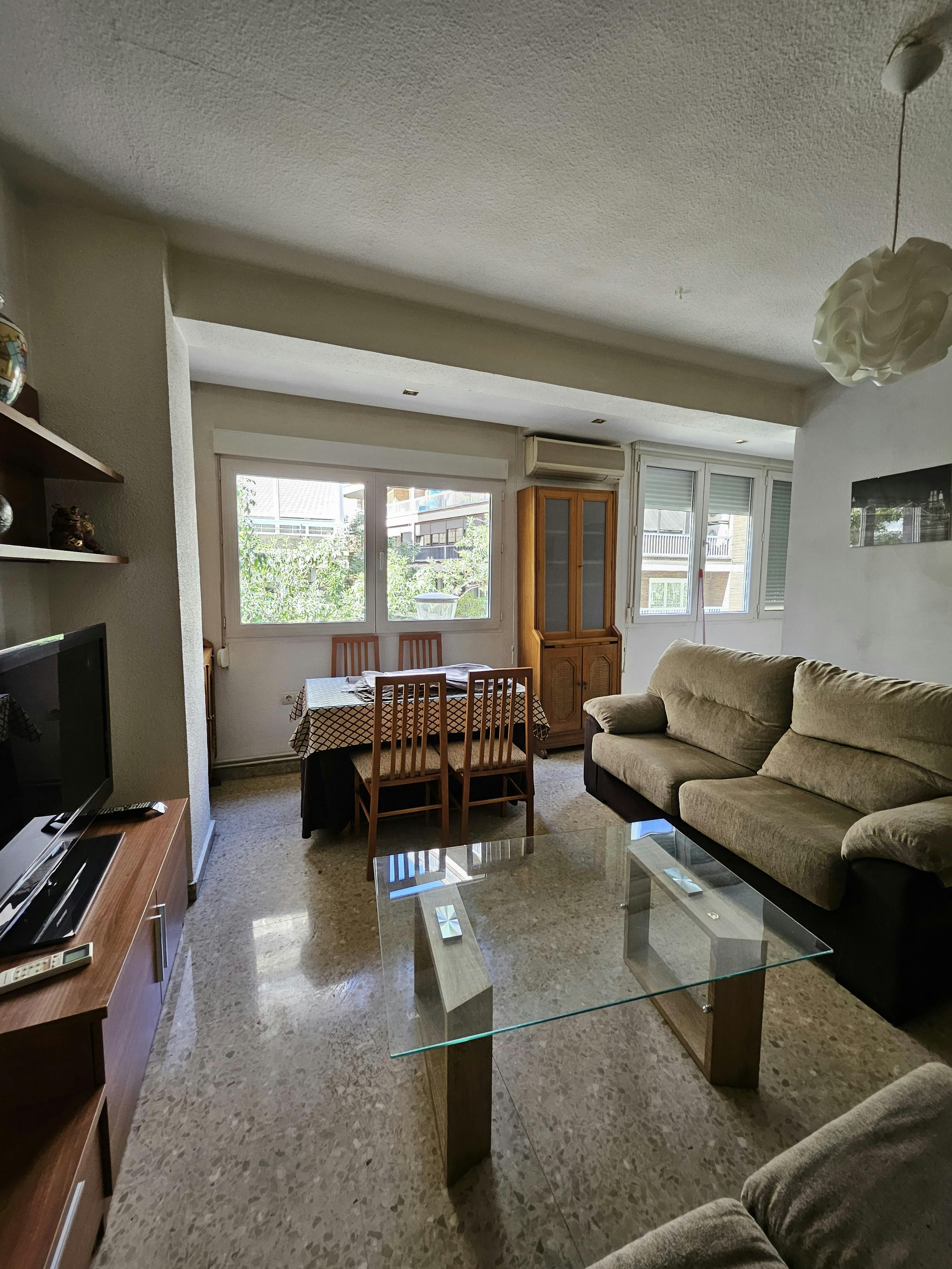 Privé kamer te huur voor € 325 per maand in Granada, Calle Pedro Antonio de Alarcón