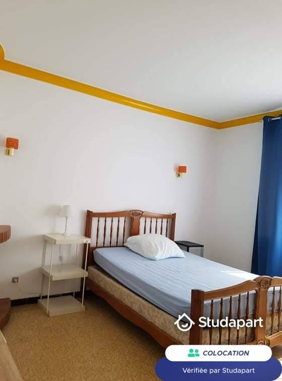 Quarto privado para alugar por € 350 por mês em Perpignan, Rue Raphaël