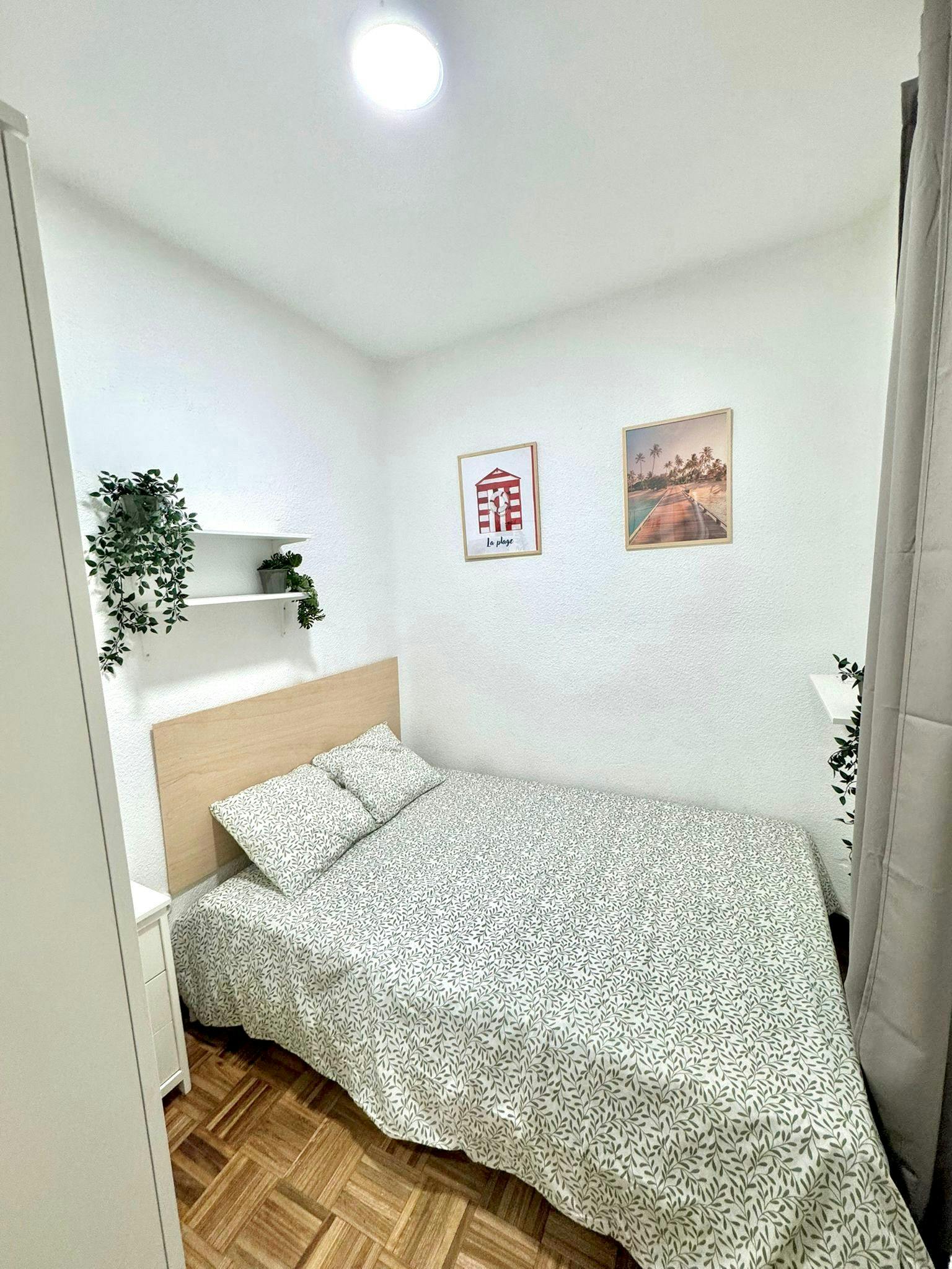 Private room in Calle del General Pardiñas, Madrid (1732250) ROOM 1