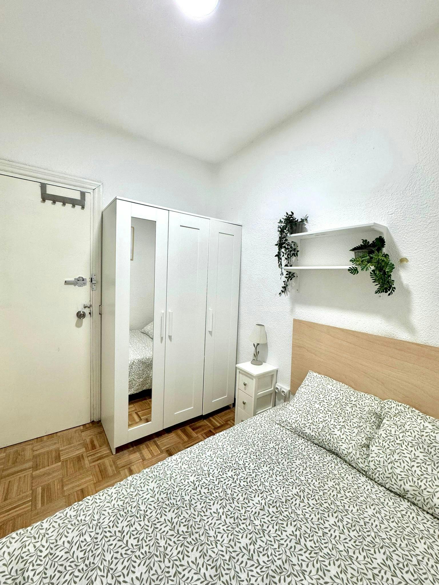 Private room in Calle del General Pardiñas, Madrid (1732250) ROOM 3