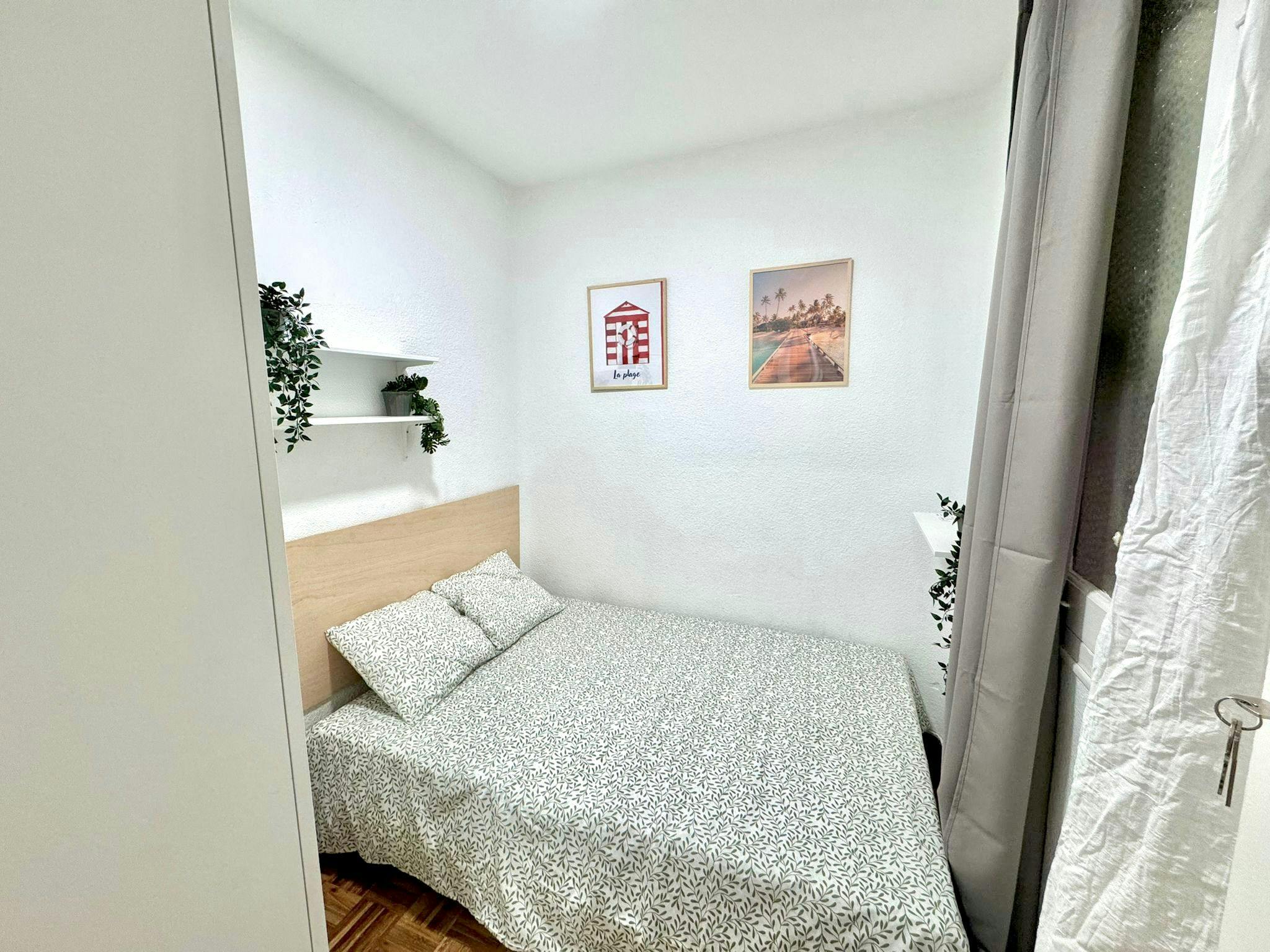 Private room in Calle del General Pardiñas, Madrid (1732250) ROOM 4
