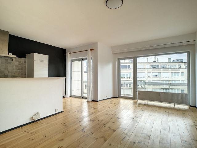 Apartament de închiriat pentru 1.500 EUR pe lună în Ixelles, Place Marie-José