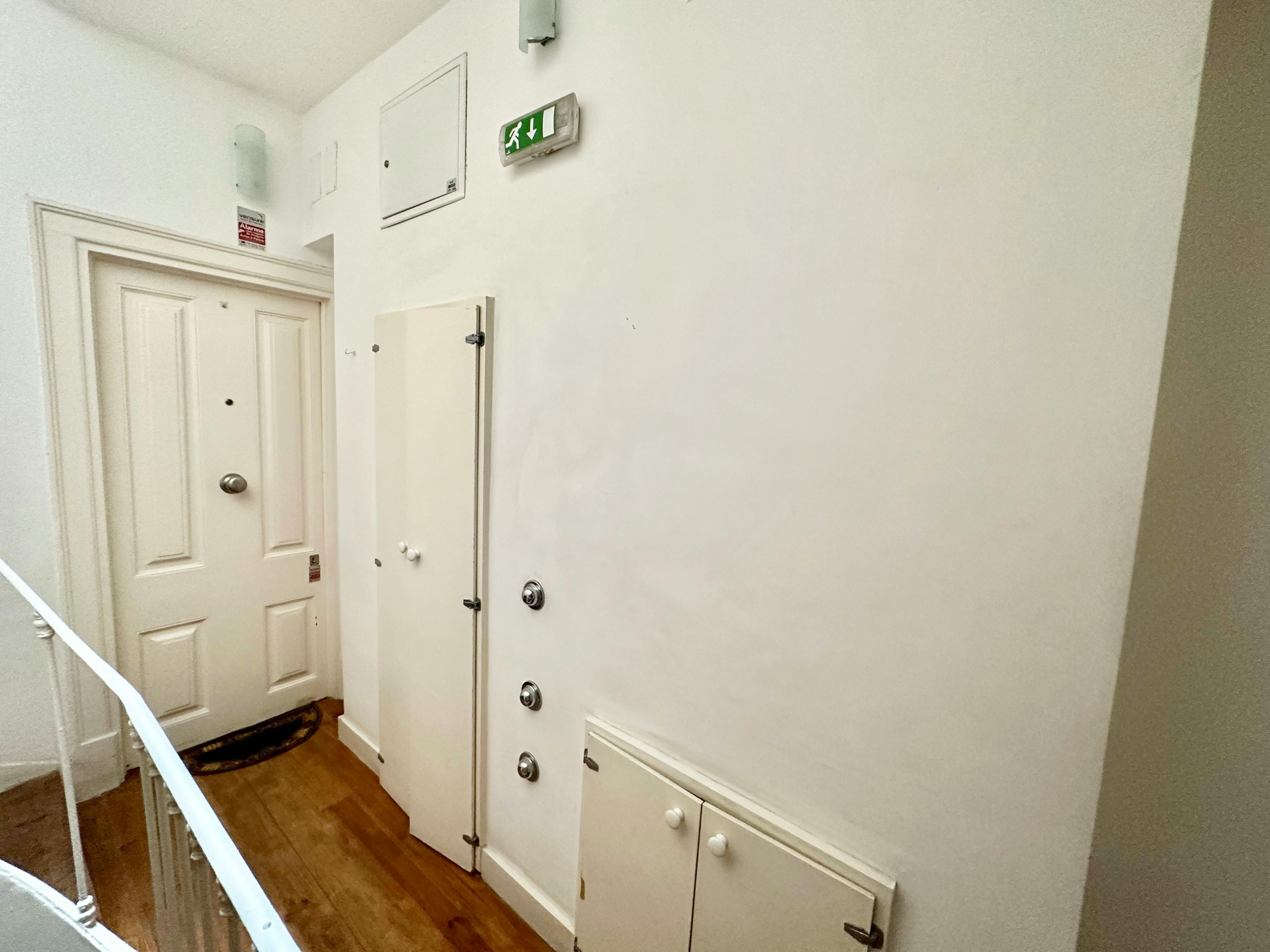 1-Bedroom Apartment in Rua de Guilherme Braga, Lisbon (1732284) ROOM 2