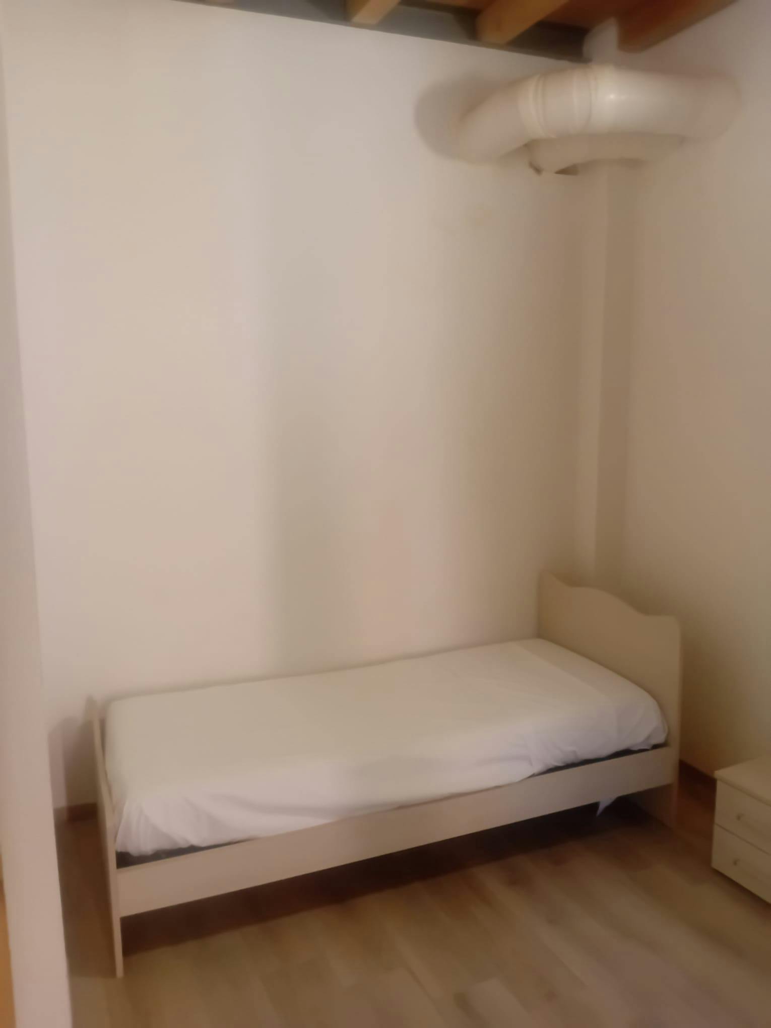 3-Bedroom Apartment in Via del Borgo di San Pietro, Bologna (1732293) room image 2