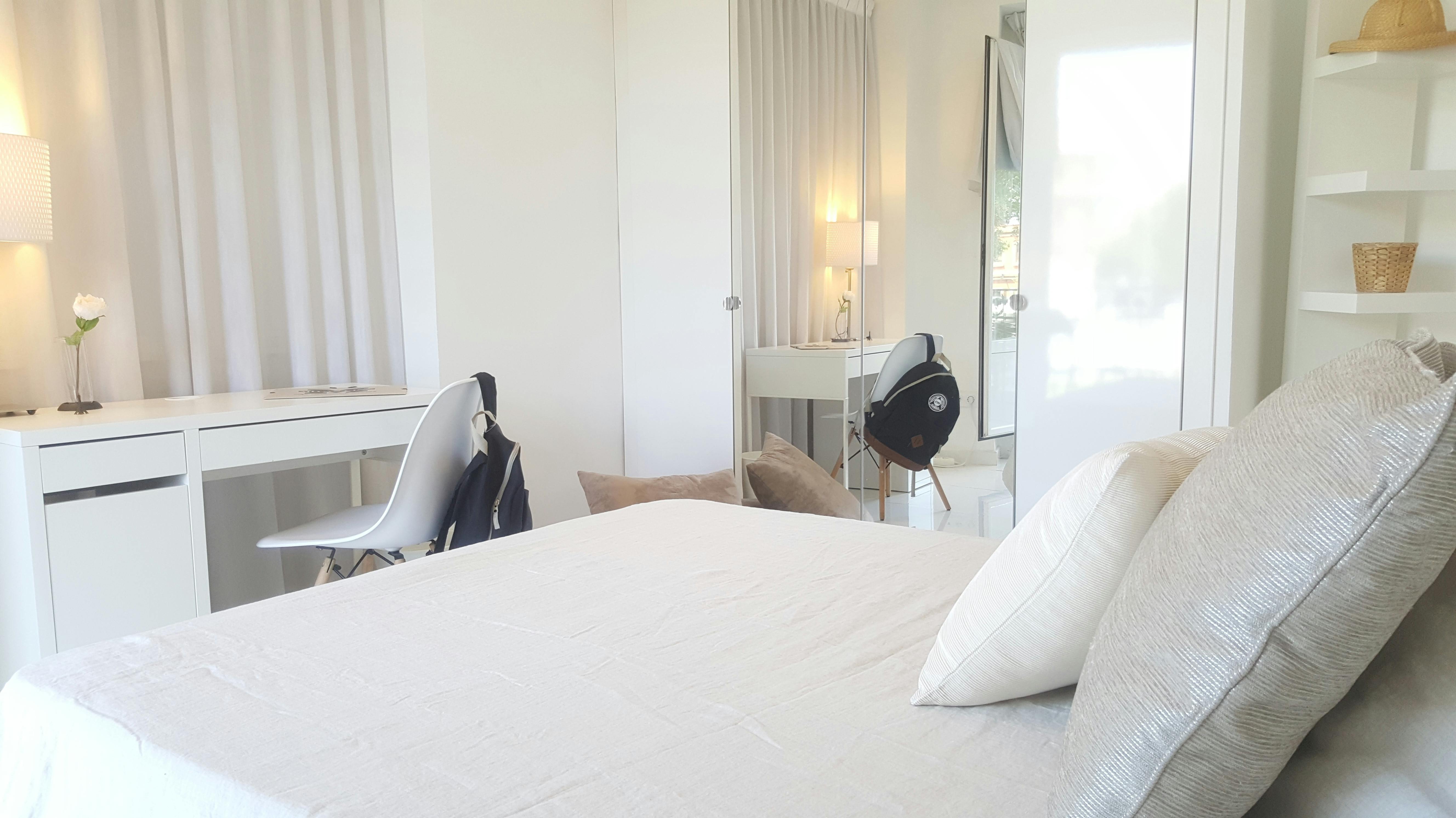 Glorieta Embajadores, Madrid preview