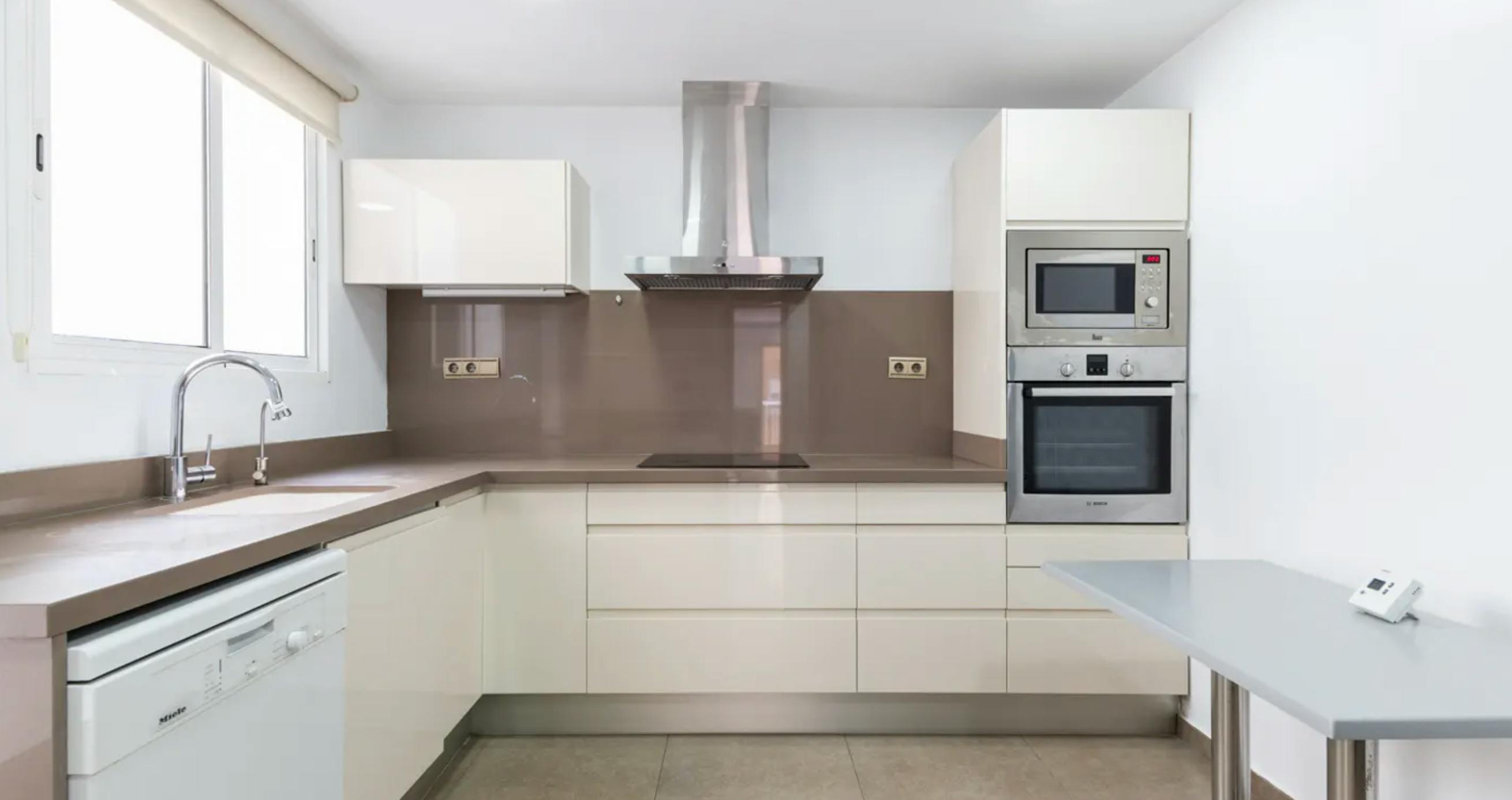 Private room in Carrer de Peris Brell, Valencia (1732405) COMMON_AREA 4