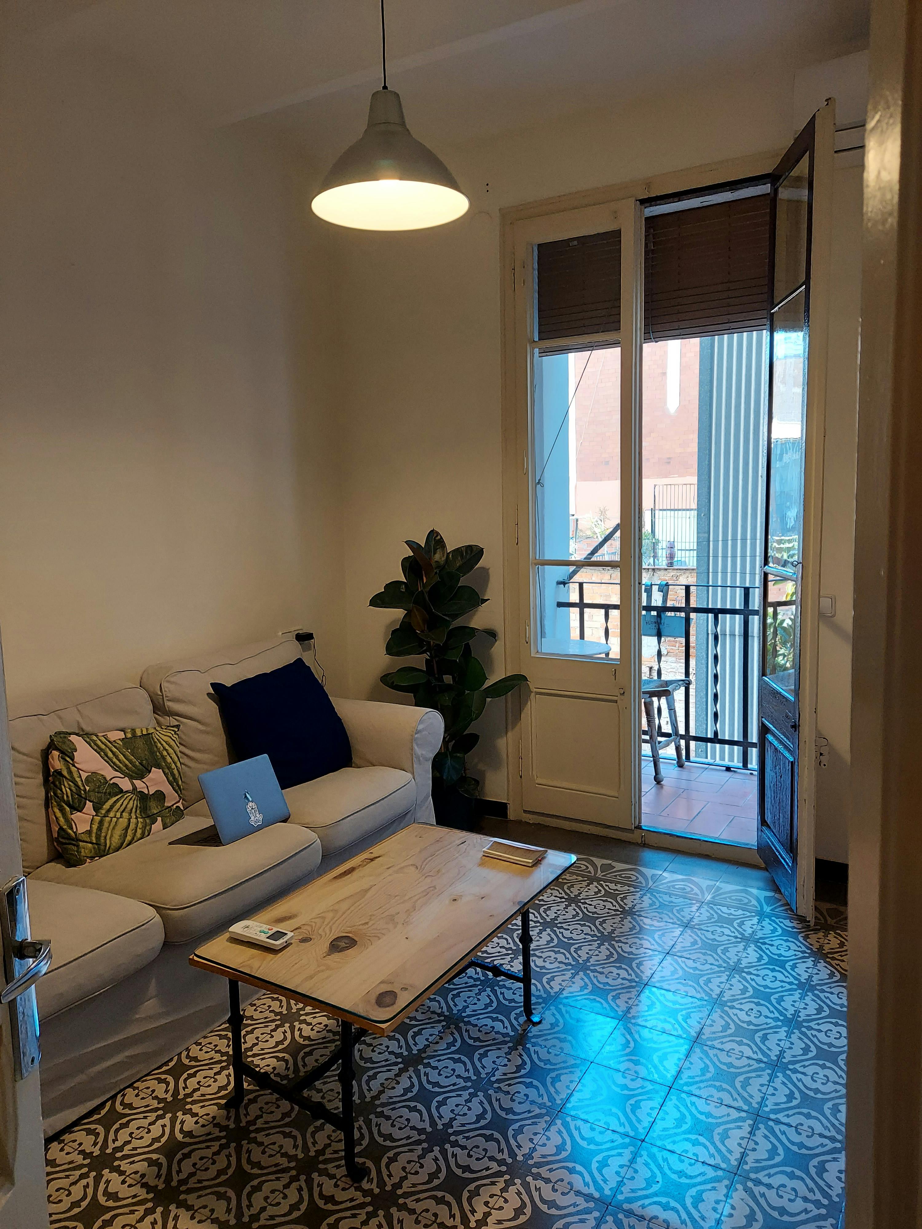 Wohnung zu mieten für 950 € pro Monat in Barcelona, Plaça del Centre