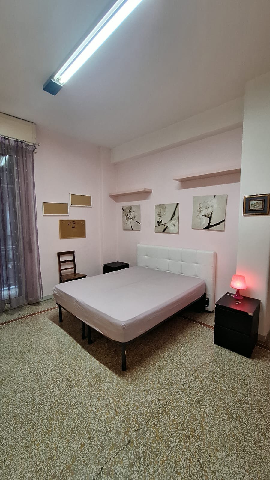 Pokój prywatny do wynajęcia za 490 € miesięcznie w mieście Naples, Vico Cariati