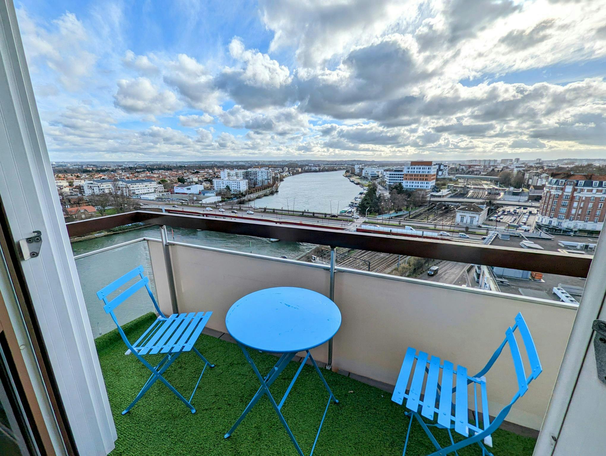 Privé kamer te huur voor € 900 per maand in Valenton, Avenue Salvador Allende