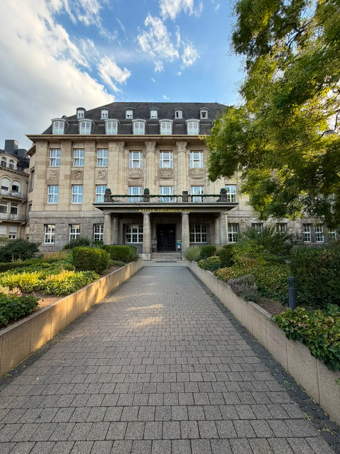 Langgasse, Wiesbaden preview