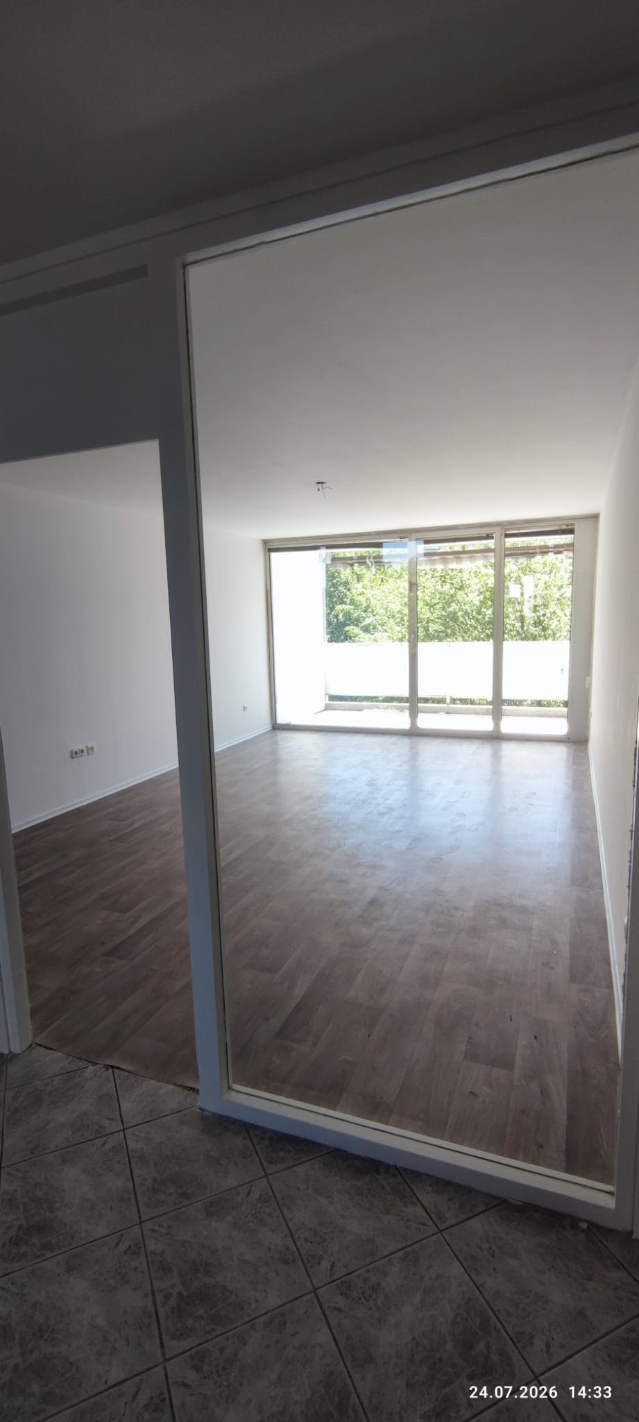 2-Bedroom Apartment in Beltweg, Munich (1732537) ROOM 3