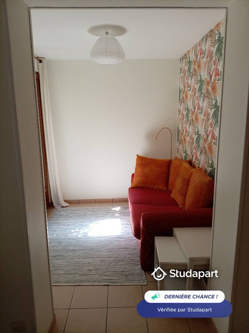 Mieszkanie do wynajęcia za 700 € miesięcznie w mieście Caen, Rue du Maréchal Gallieni