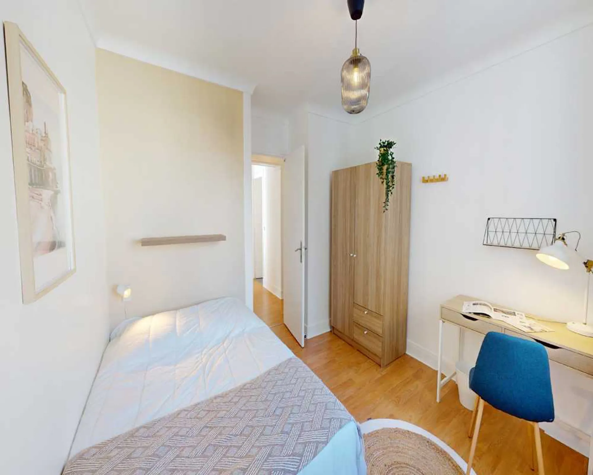 Rue de Saussure, Paris preview