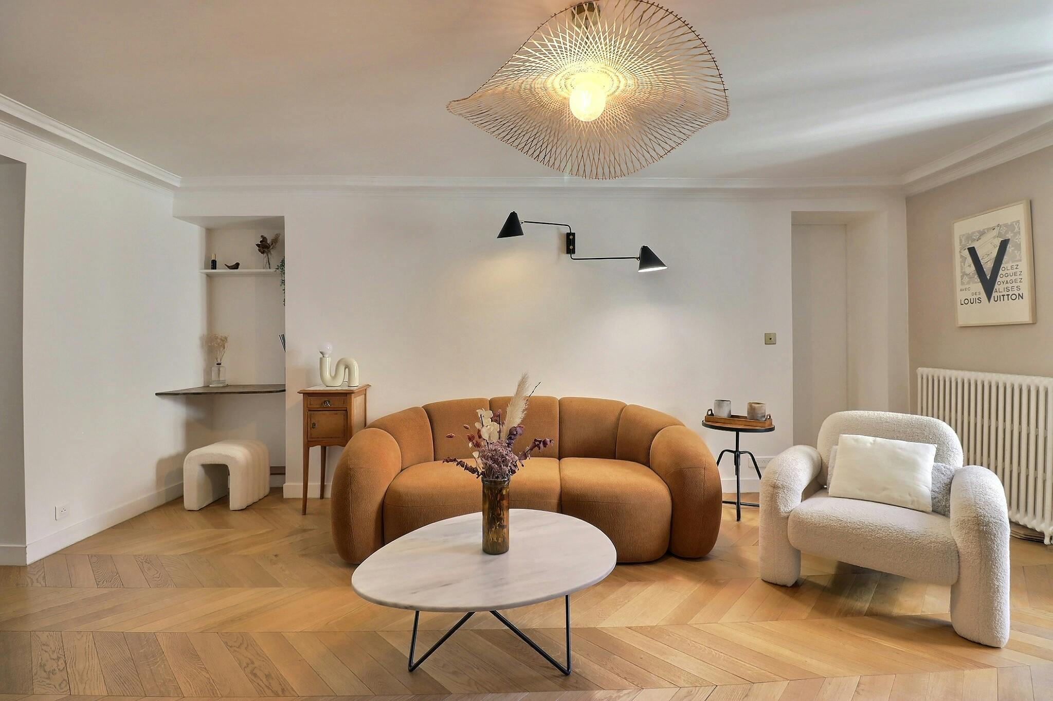 1-Bedroom Apartment in Rue de Surène, Paris (1732645) ROOM