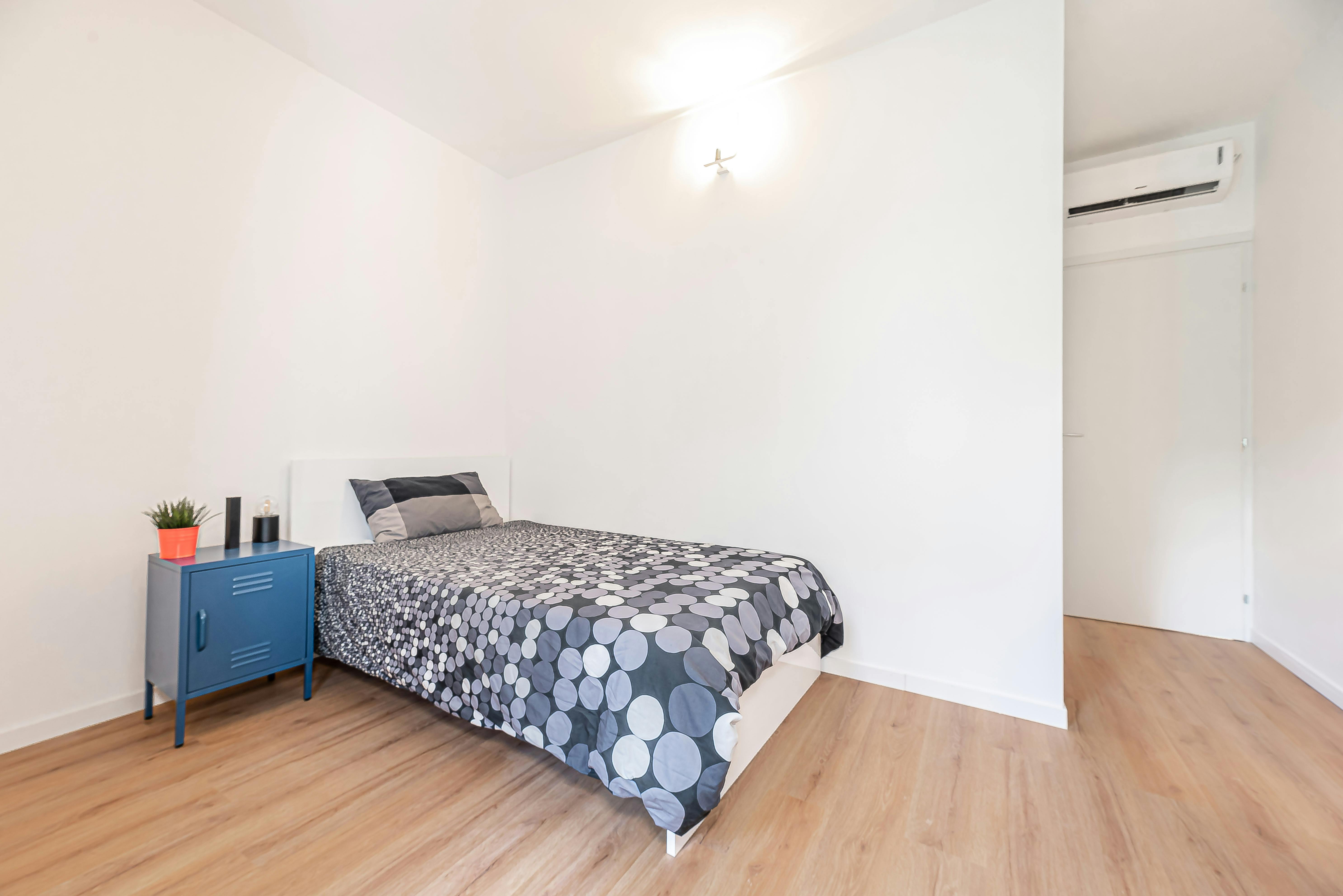 Appartement te huur voor € 630 per maand in Padova, Via Lucindo Faggin