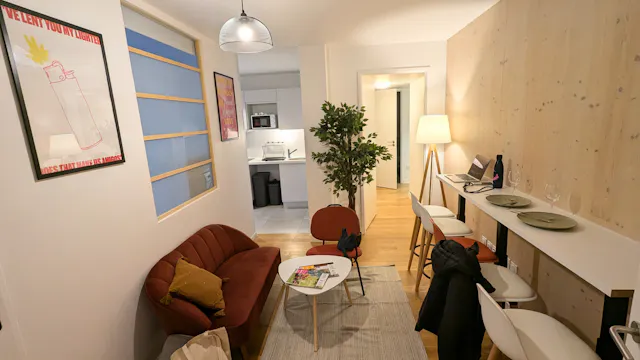 Private room in Rue Petit, Clichy (1732703) room image 2