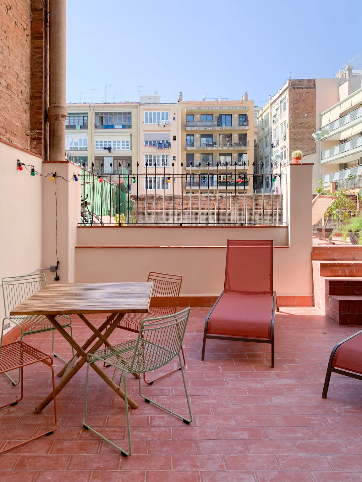 4-Bedroom Apartment in Carrer del Comte Borrell, Barcelona (1732760) ROOM
