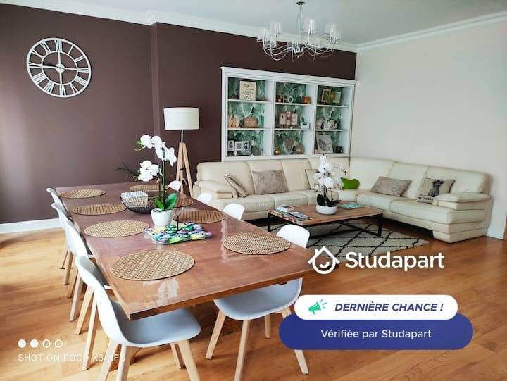 Квартира за оренду для 1 650 EUR на місяць у Valence, Rue Madier de Montjau