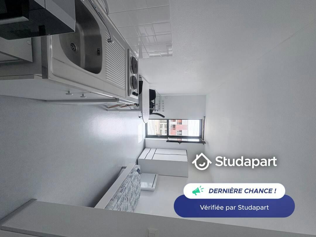 Appartement te huur voor € 450 per maand in Rosières-près-Troyes, Place Léonard de Vinci