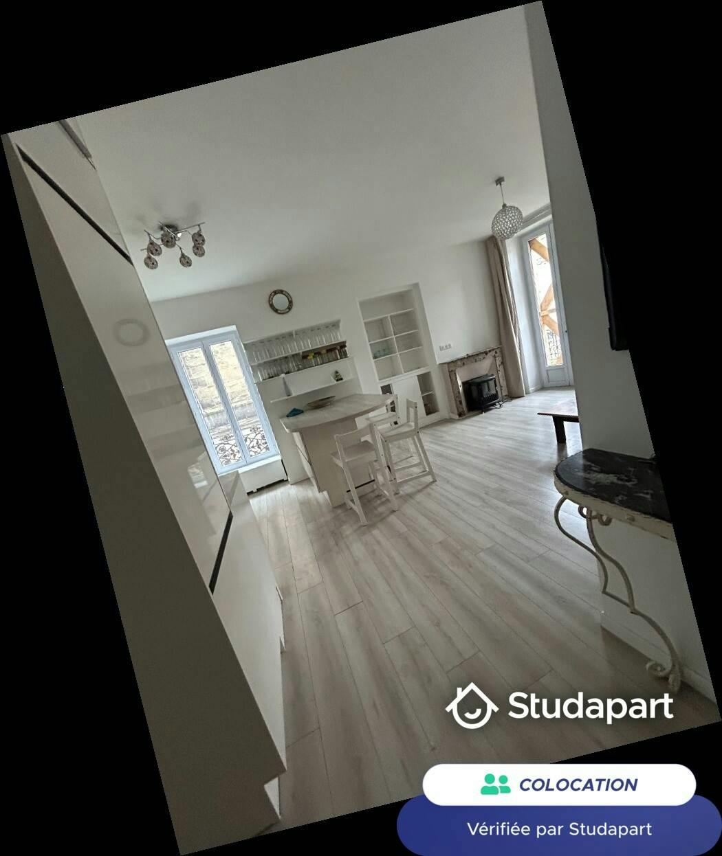 Private room for rent on Rue de Bègles, Bordeaux - More