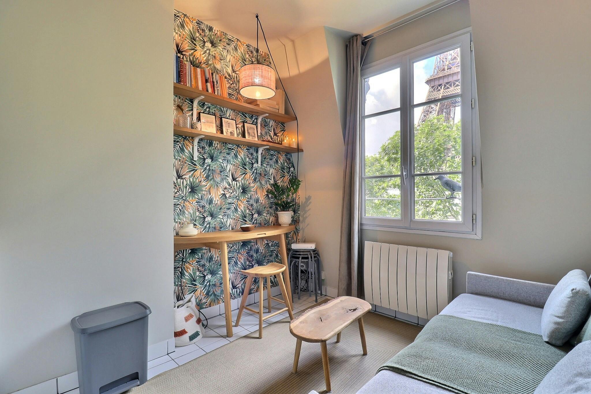 Avenue de la Bourdonnais, Paris preview