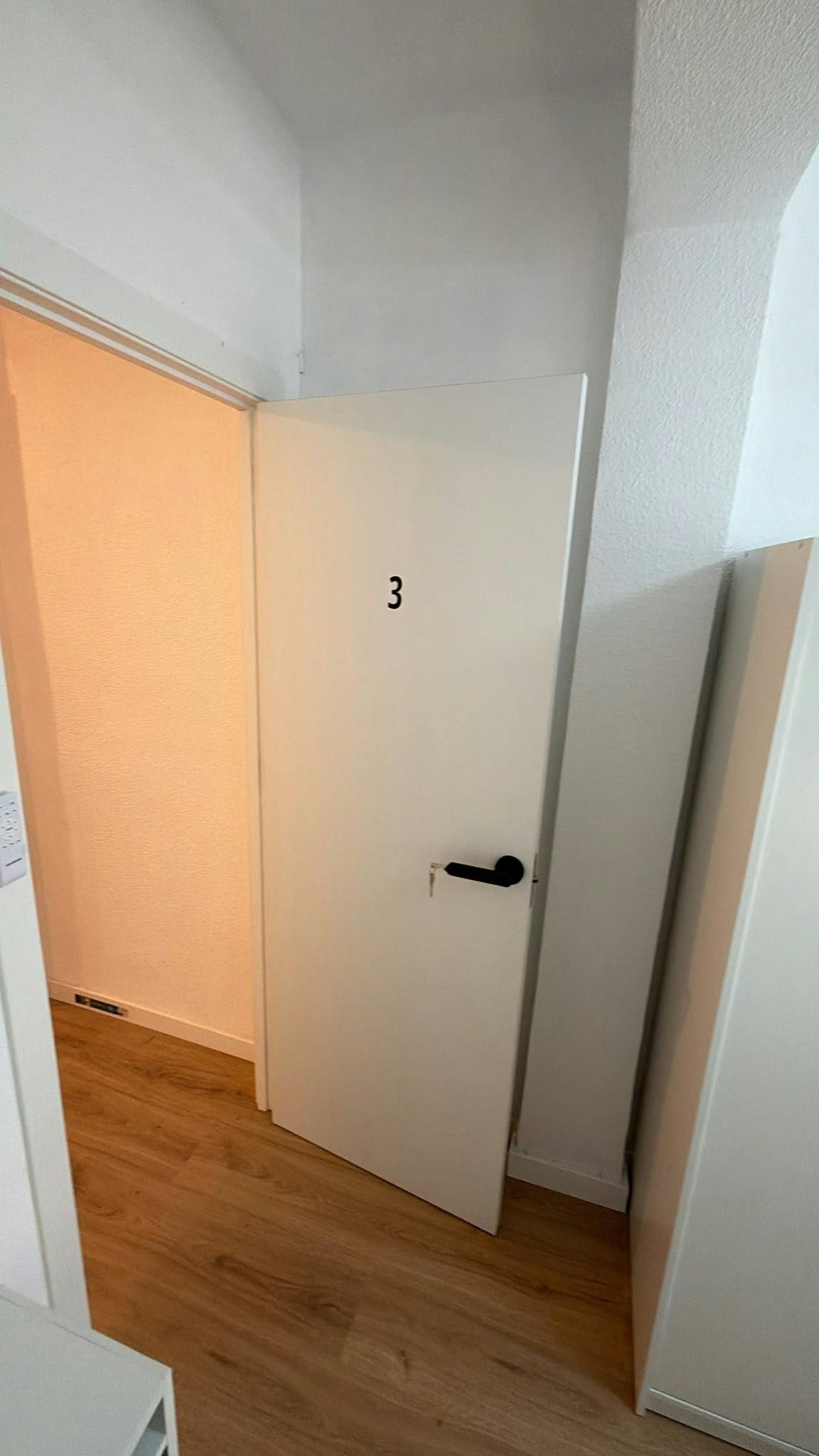 Private room in Calle Hércules, Alicante (1732856) room image 2