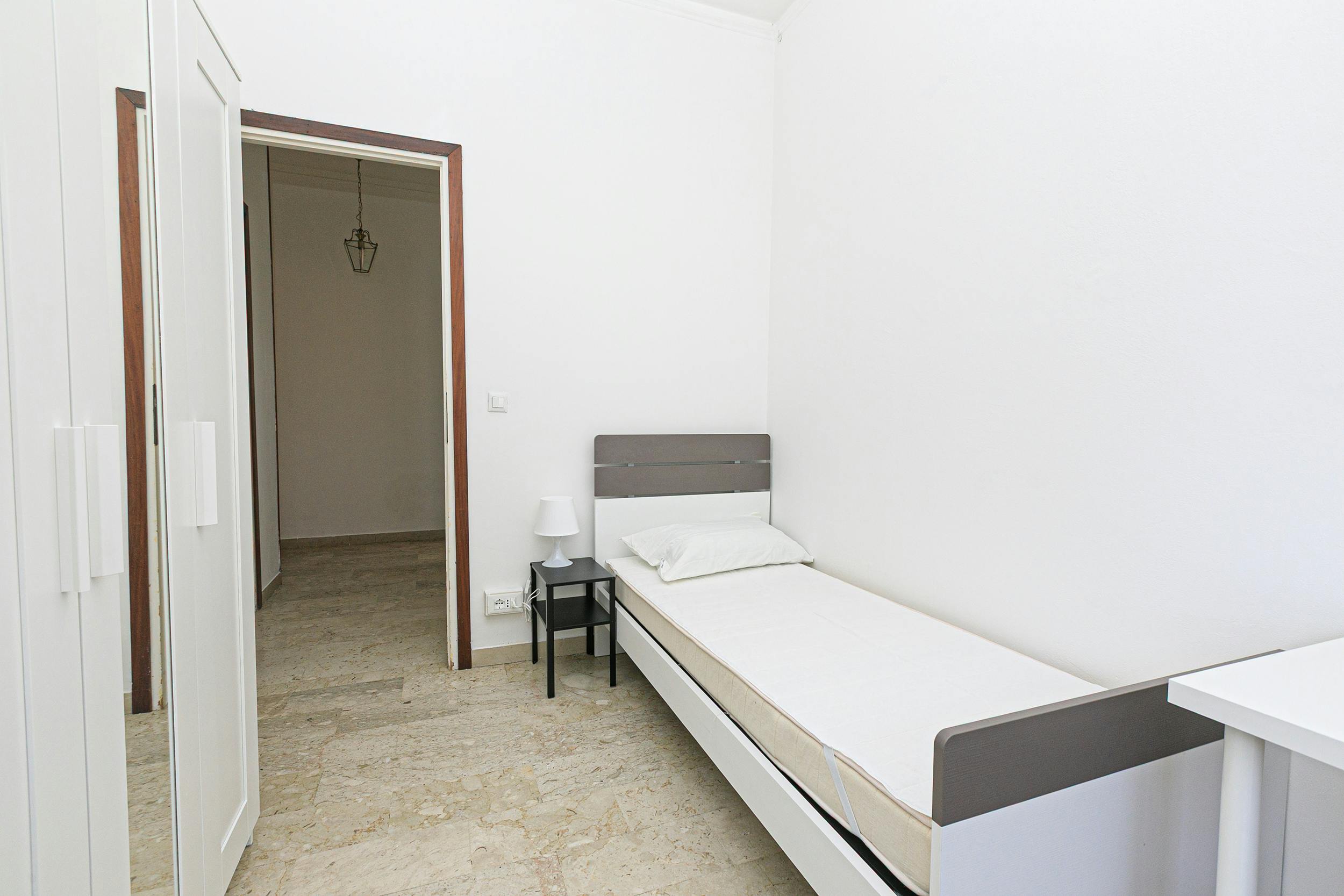 Private room in Via Silvio Lagustena, Genoa (1732865) ROOM 1