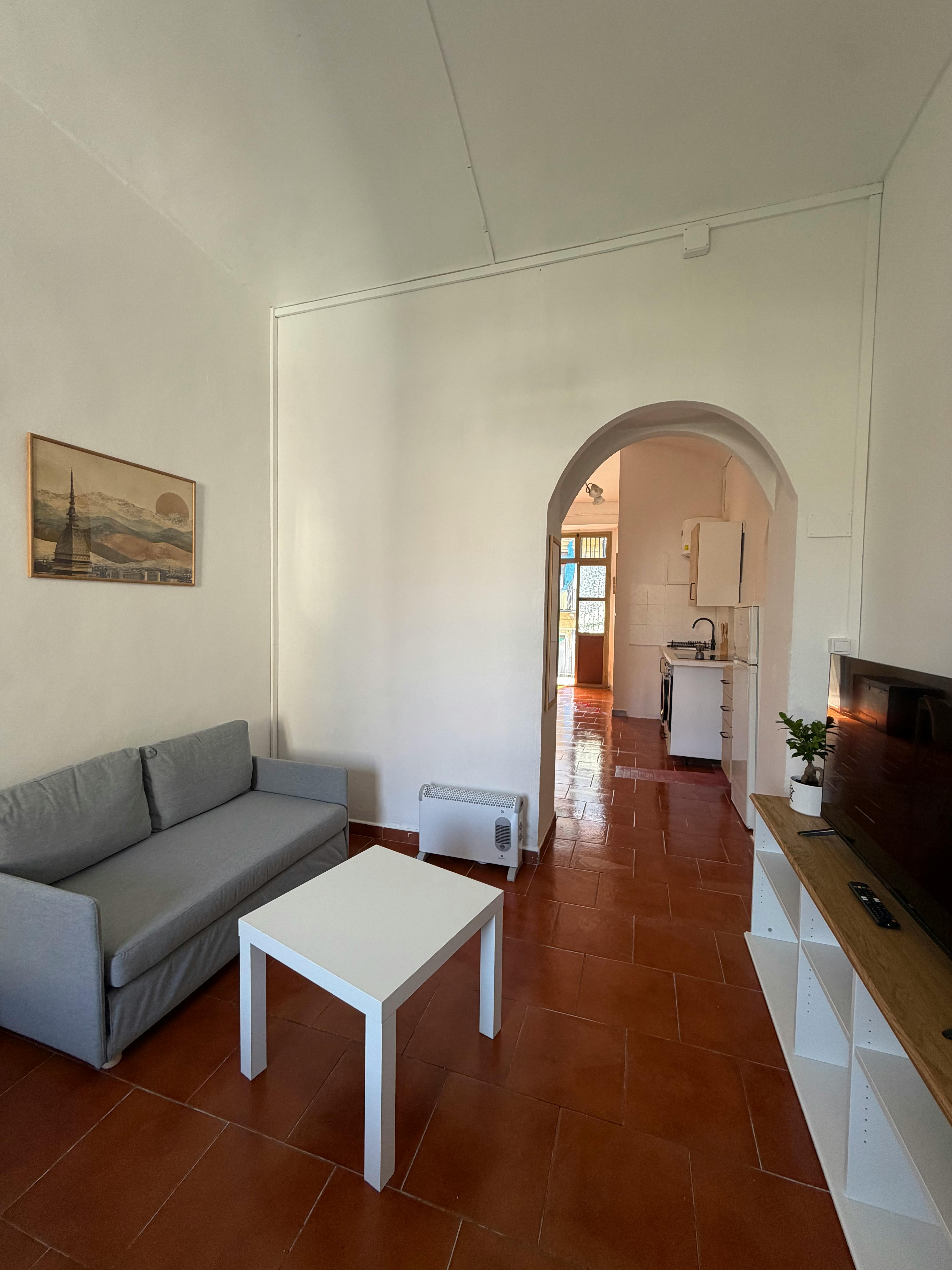 1-Bedroom Apartment in Corso Giulio Cesare, Turin (1732884) ROOM 2