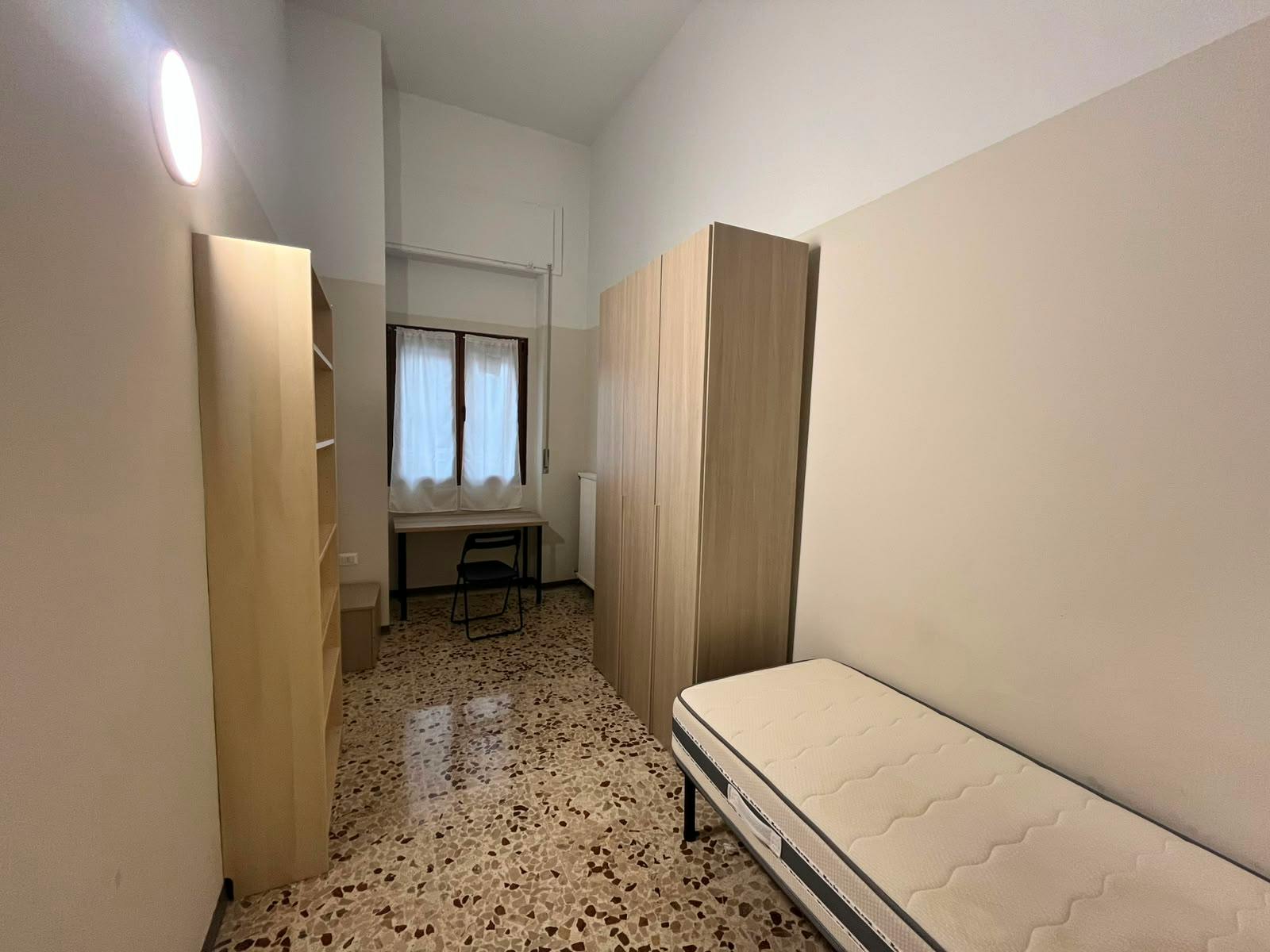 Private room in Via Asiago, Turin (1732961) room image 1