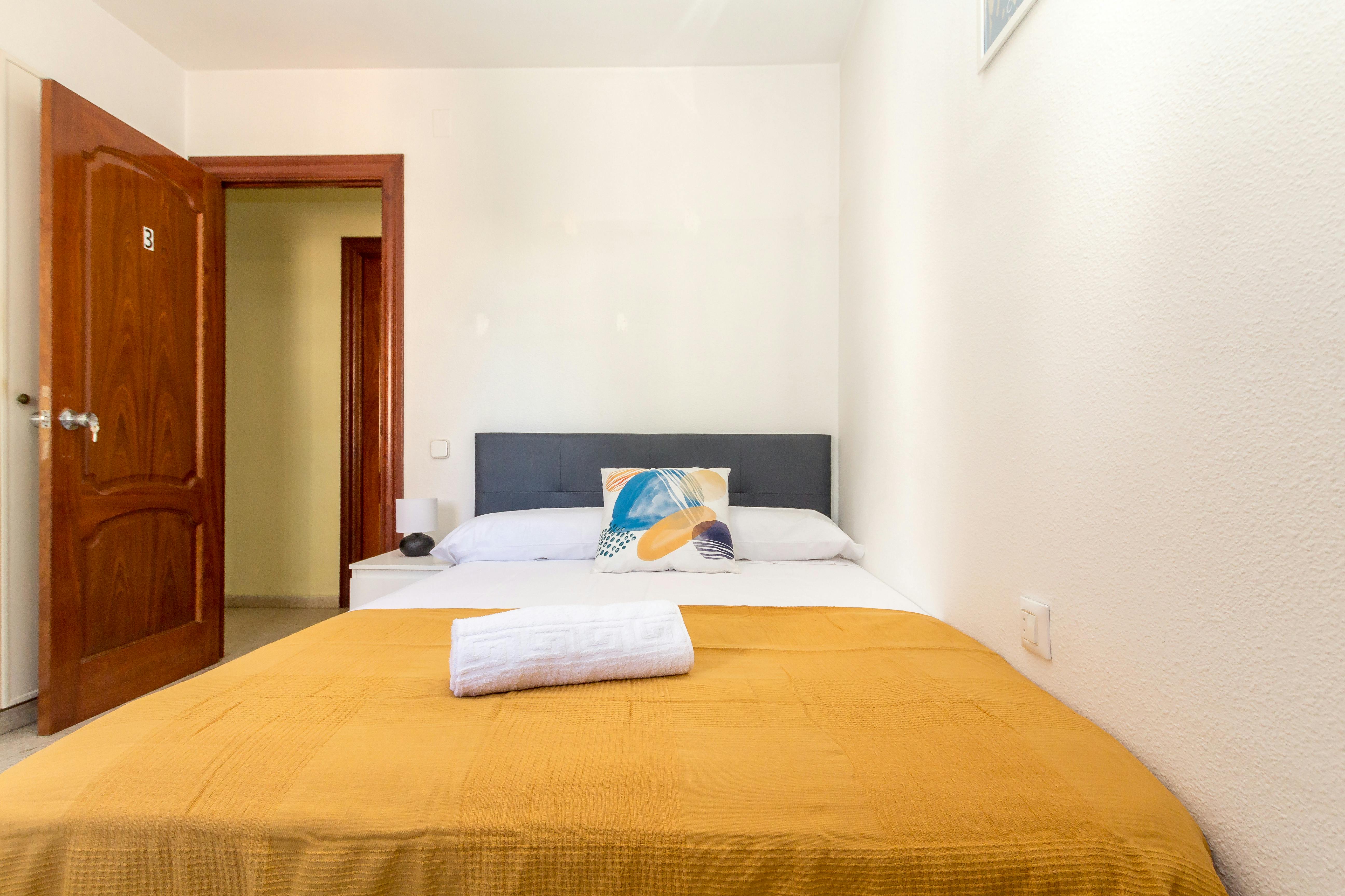 Private room in Calle Héroe de Sostoa, Málaga (1732985) room image 2