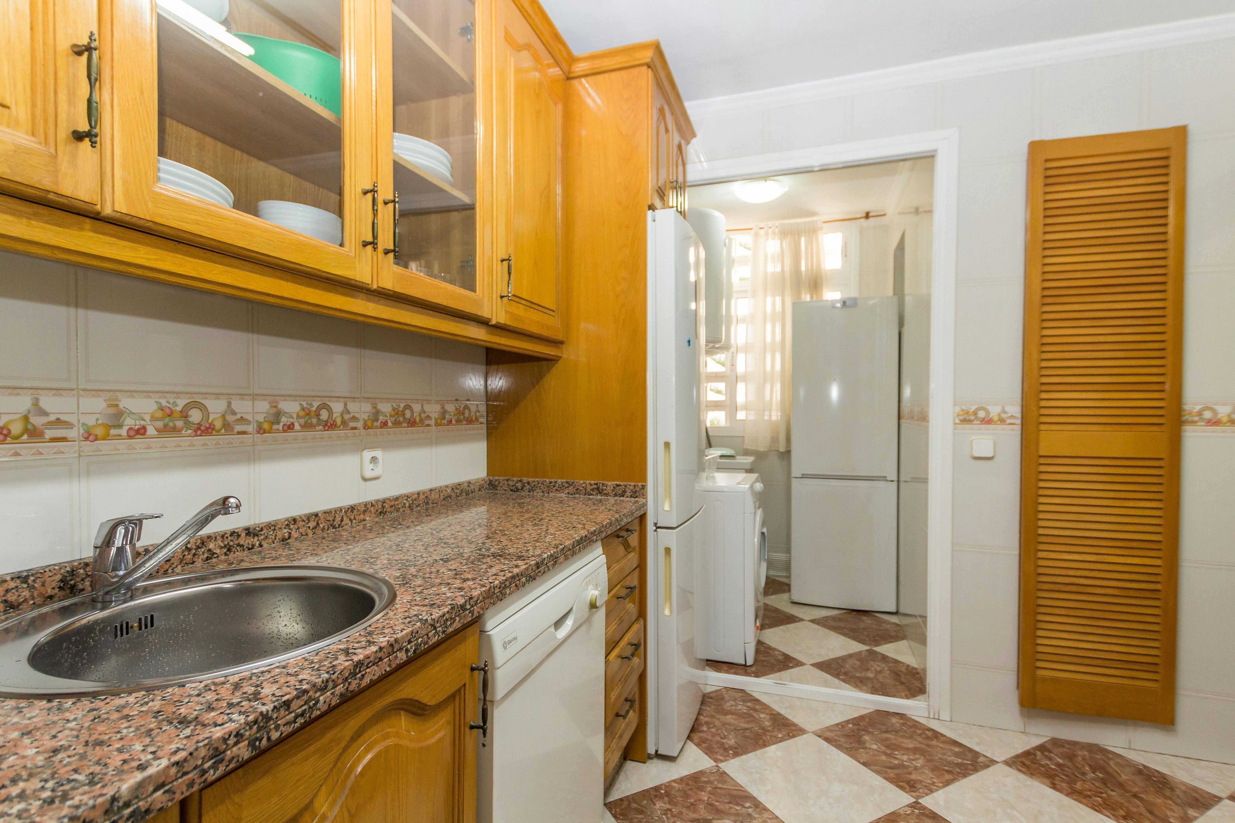 Private room in Calle Héroe de Sostoa, Málaga (1732985) room image 6