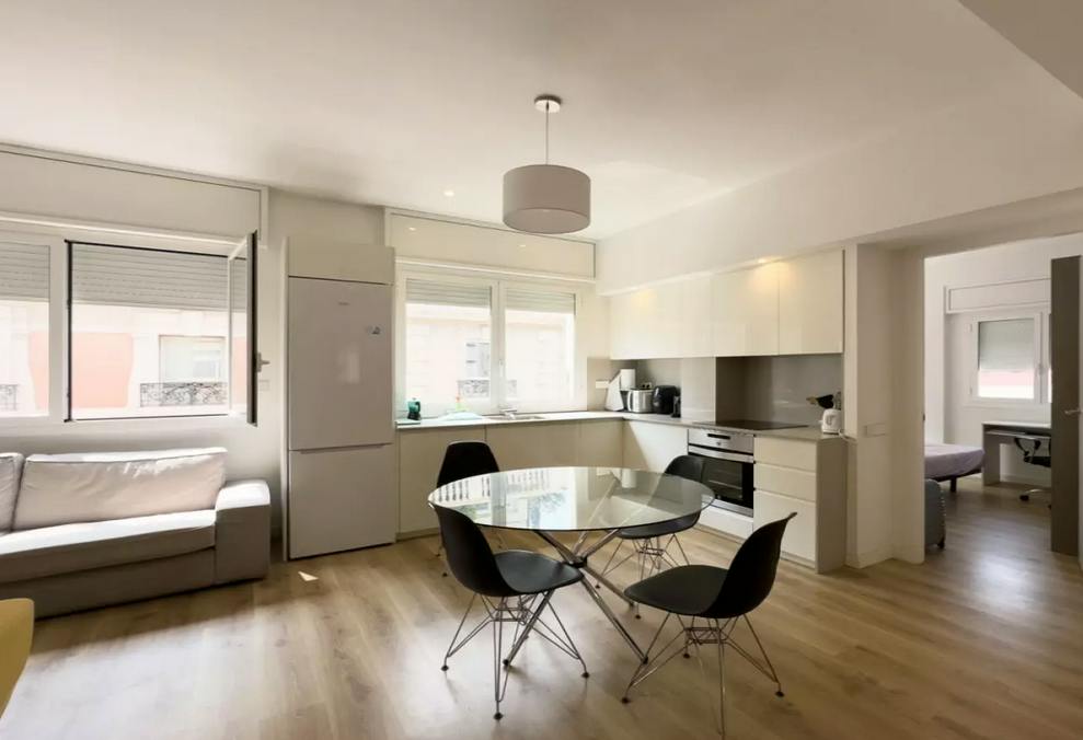 3-Bedroom Apartment in Carrer de Muntaner, Barcelona (1733118) ROOM 1