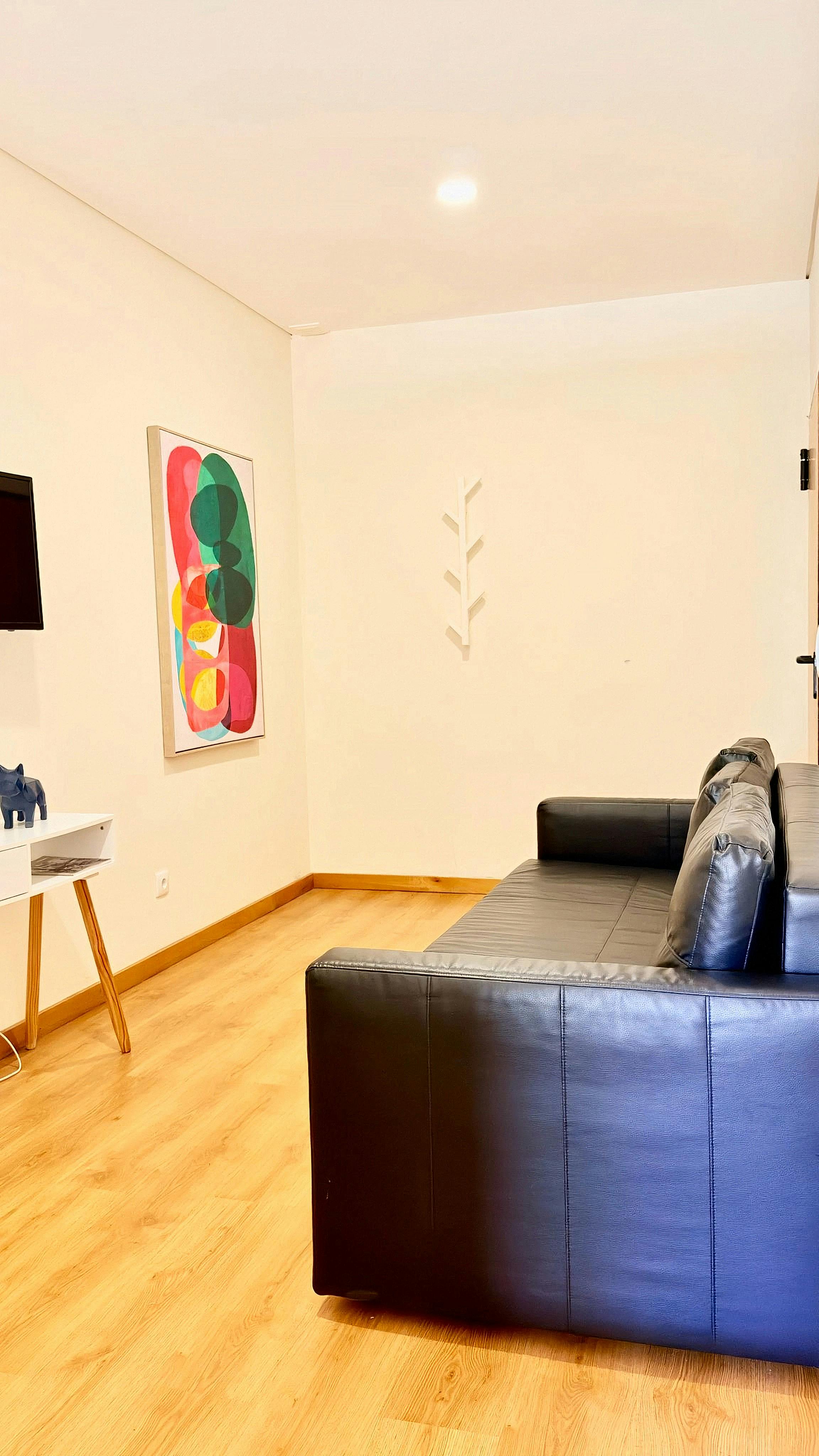 Studio à louer pour 850 €/mois à Porto, Rua de Fernandes Tomás