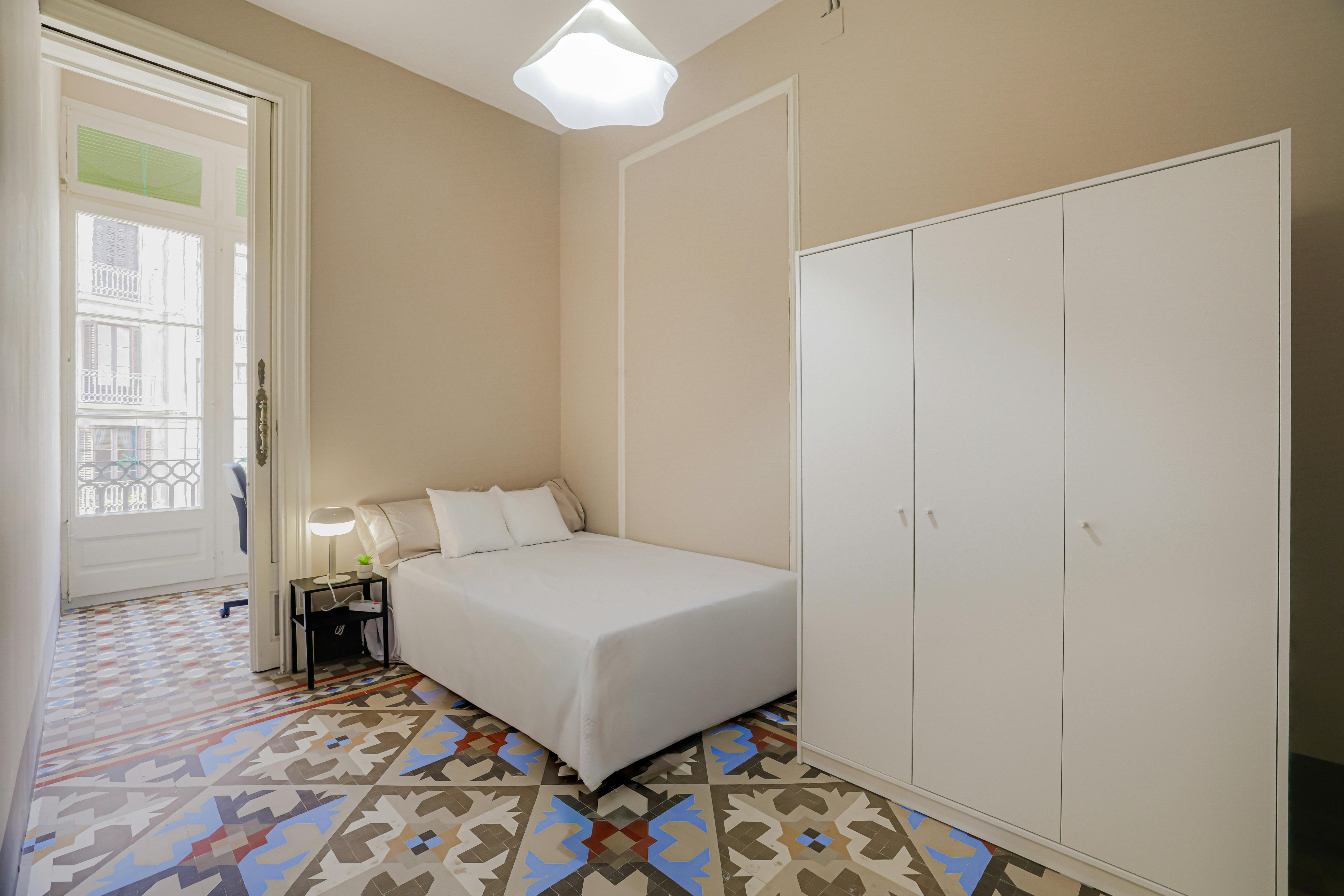 Cameră privată de închiriat pentru 725 EUR pe lună în Barcelona, Ronda de Sant Pere