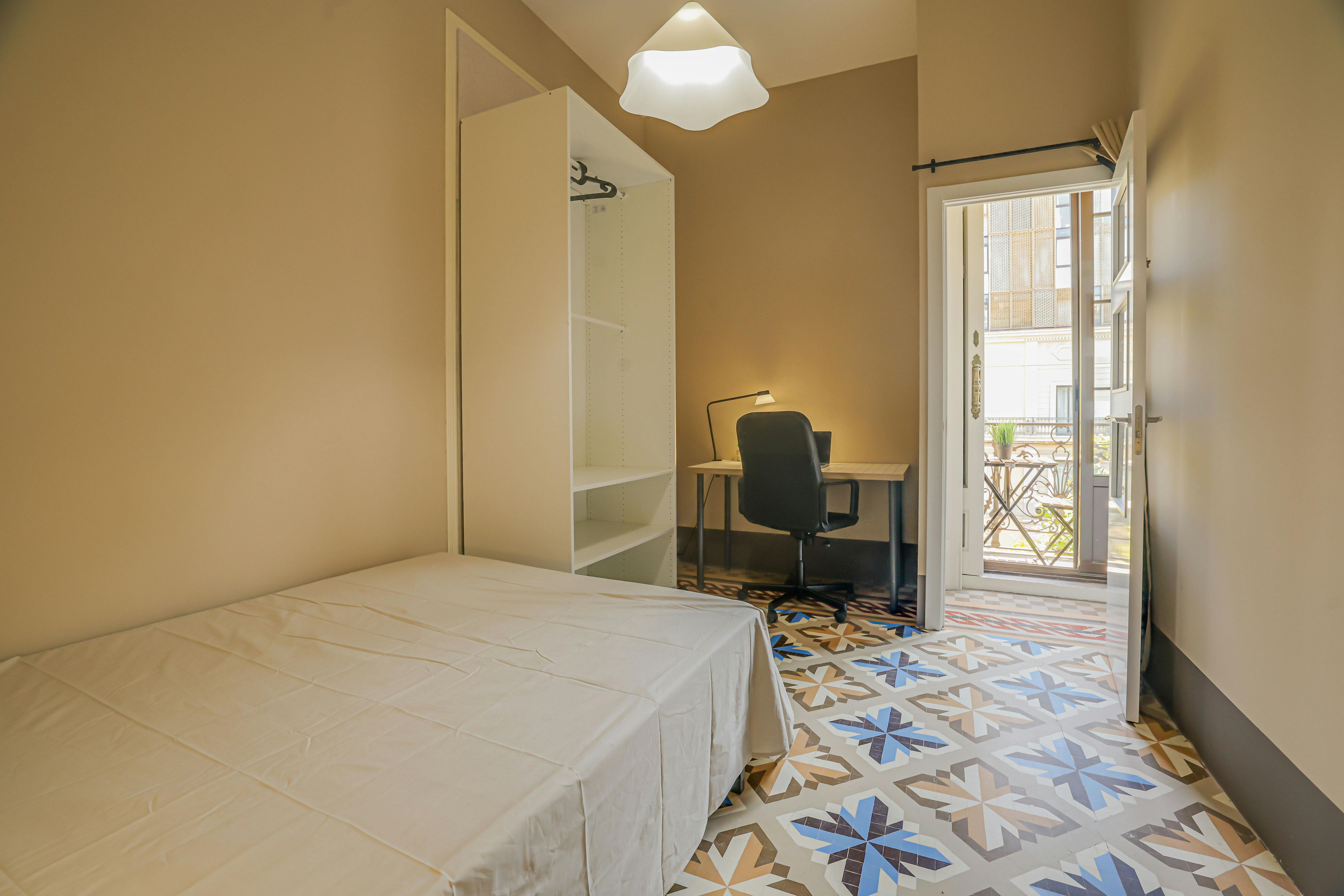 Private room in Ronda de Sant Pere, Barcelona (1733239) room image 2