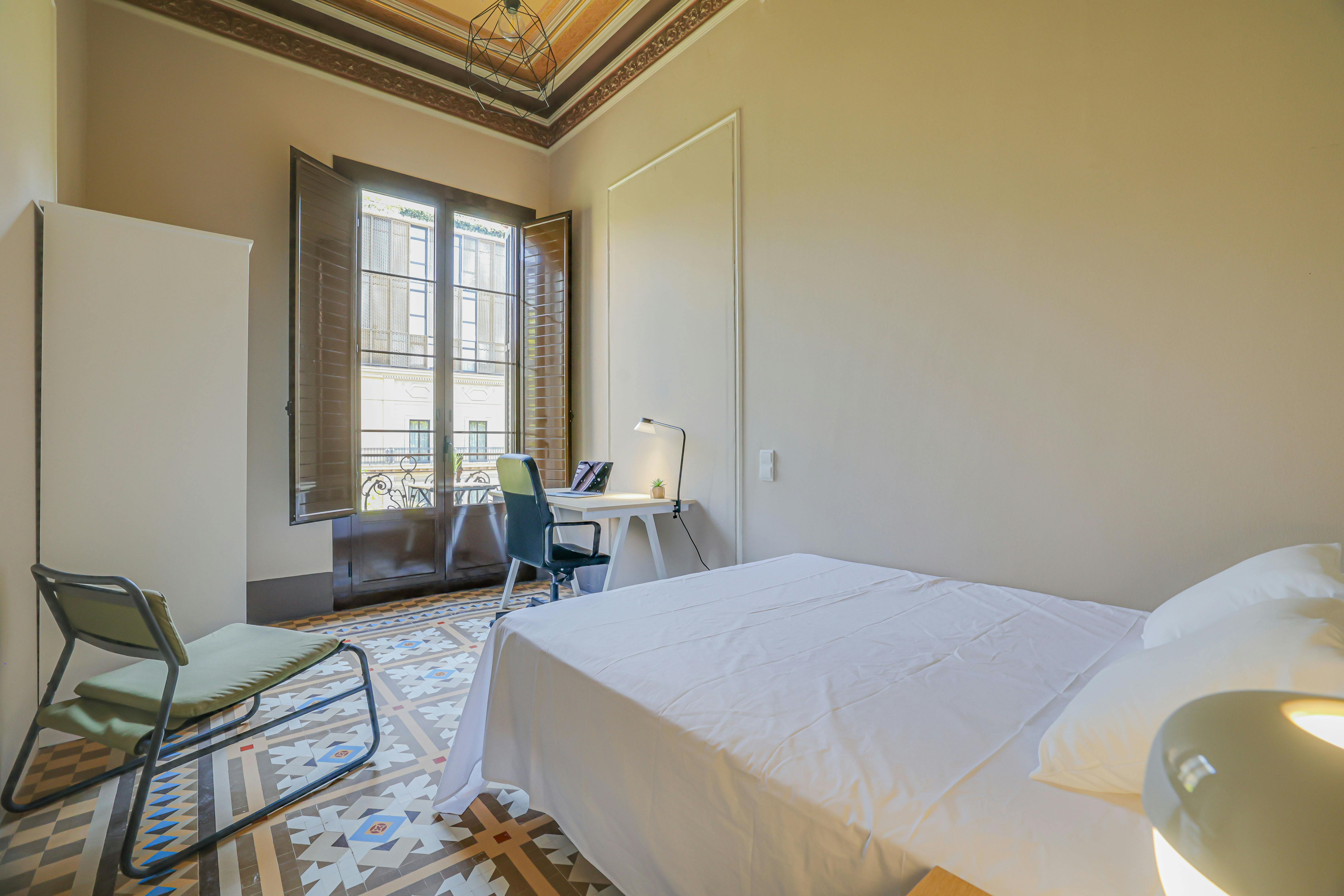 Ronda de Sant Pere, Barcelona preview