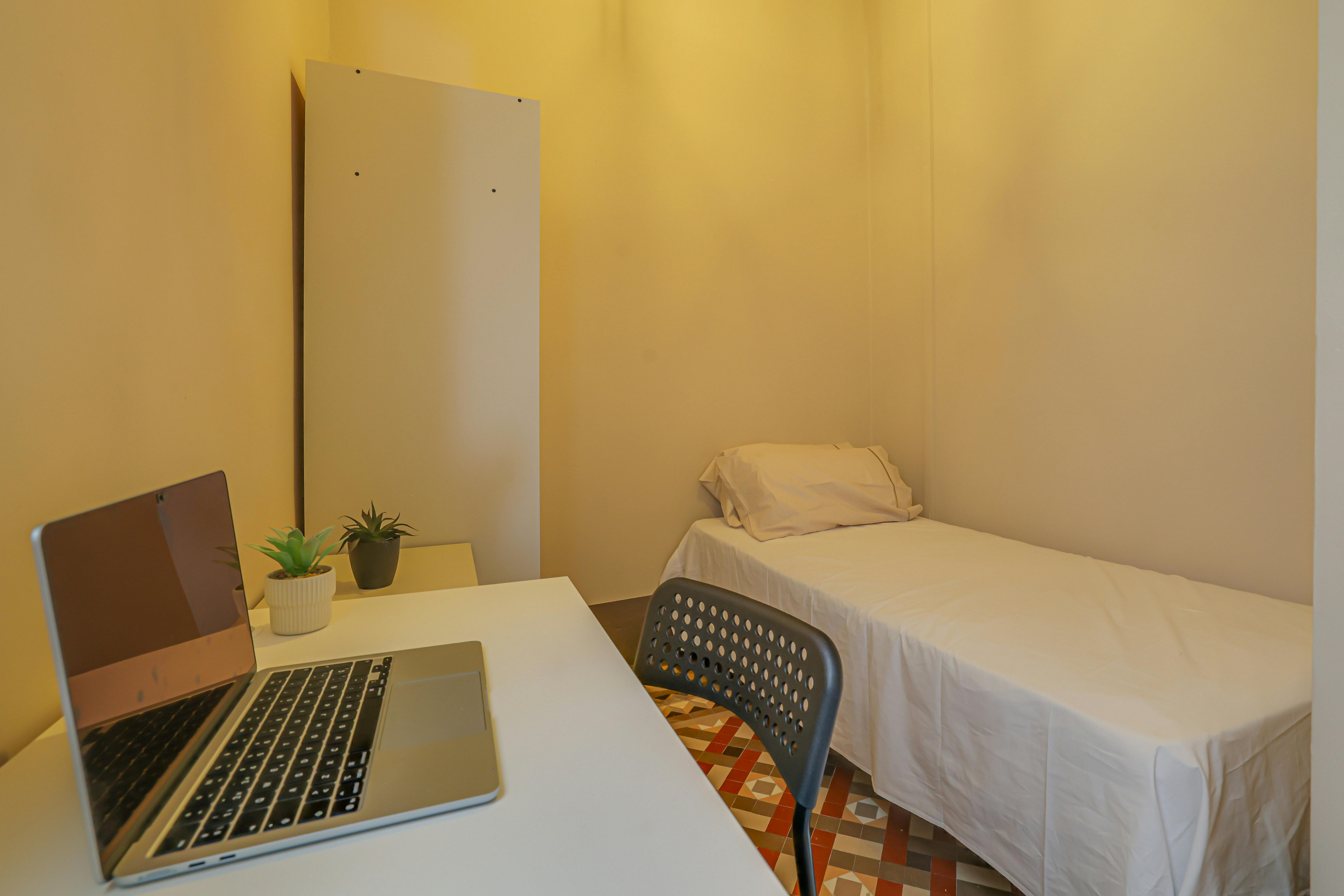 Private room in Ronda de Sant Pere, Barcelona (1733248) room image 1